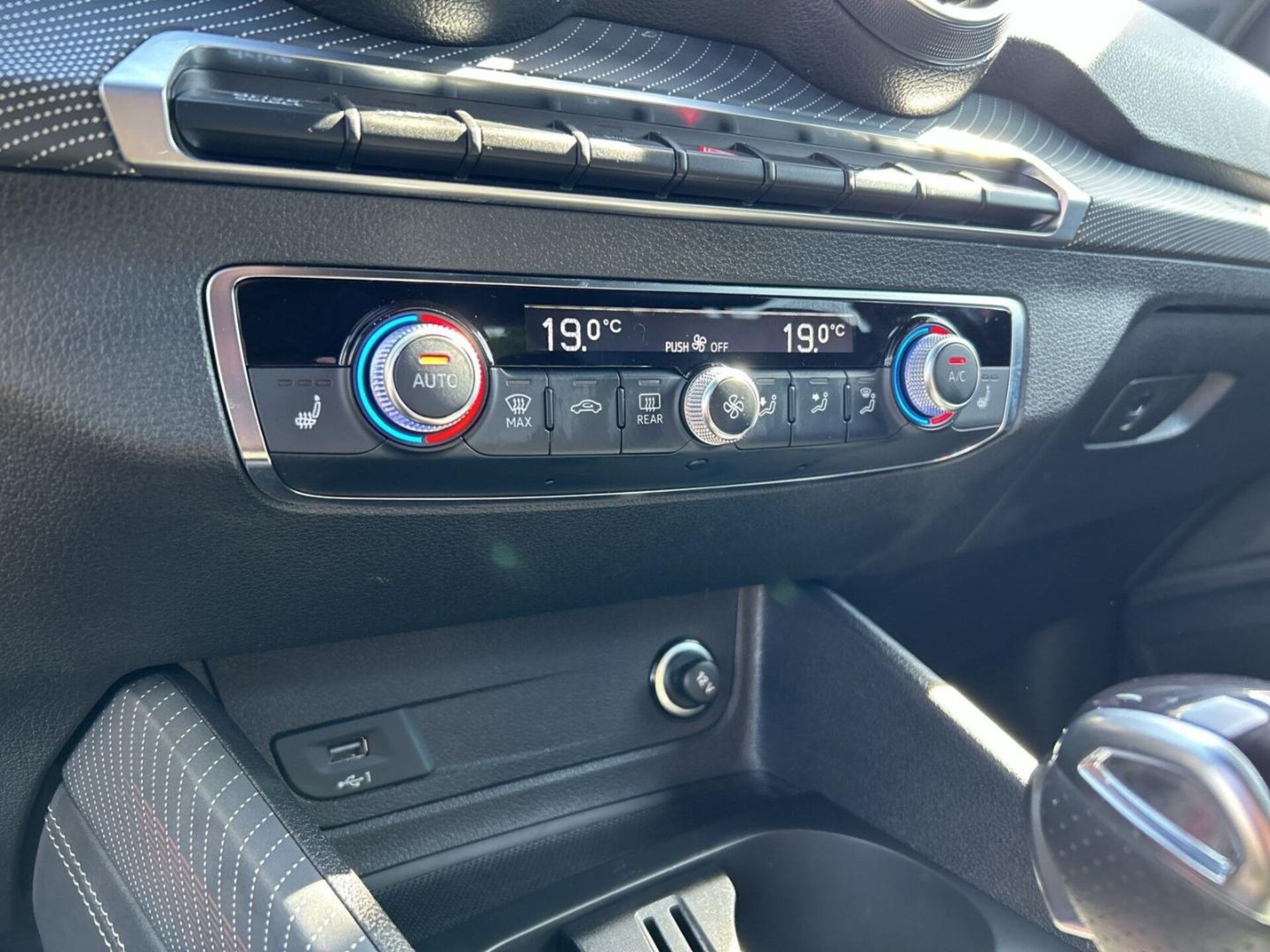 Audi SQ2