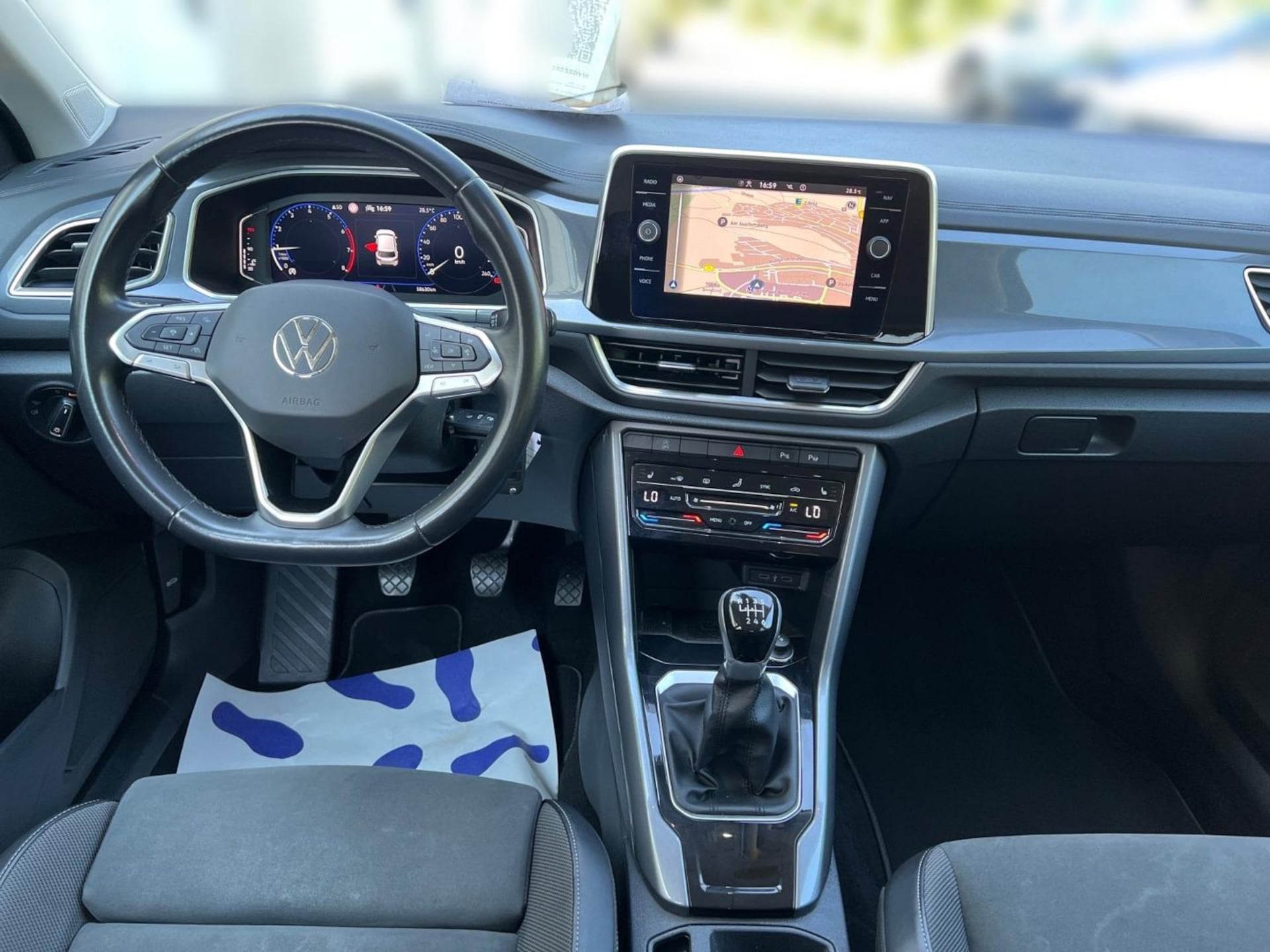 Volkswagen T-Roc Style