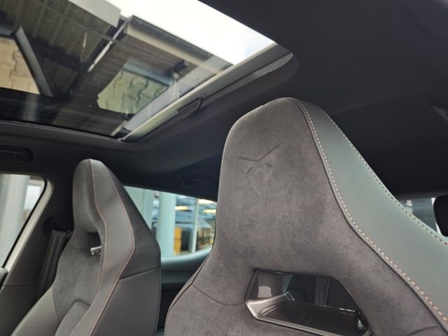 Bild des Autos 24