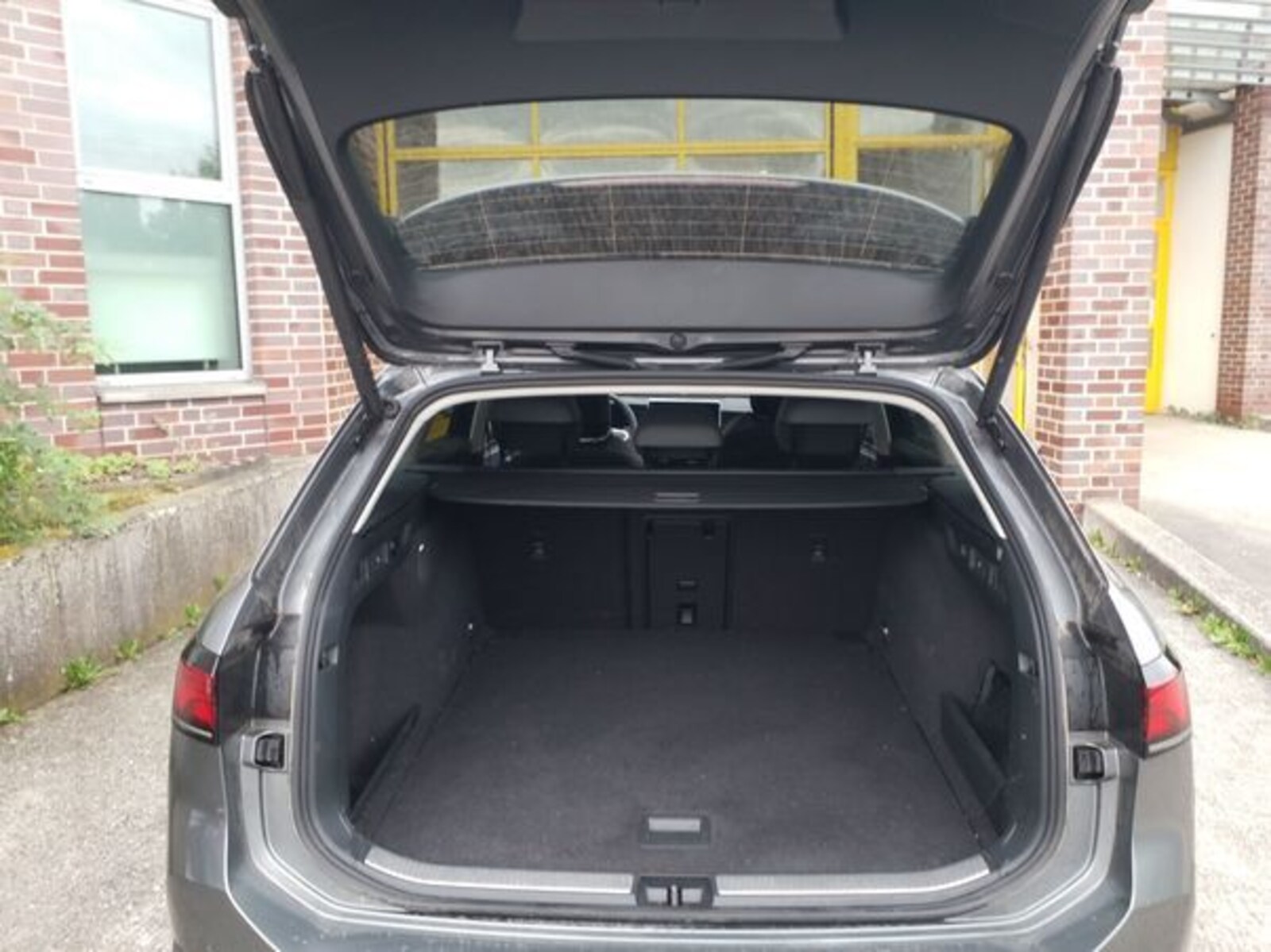 Volkswagen Passat – Bild 6