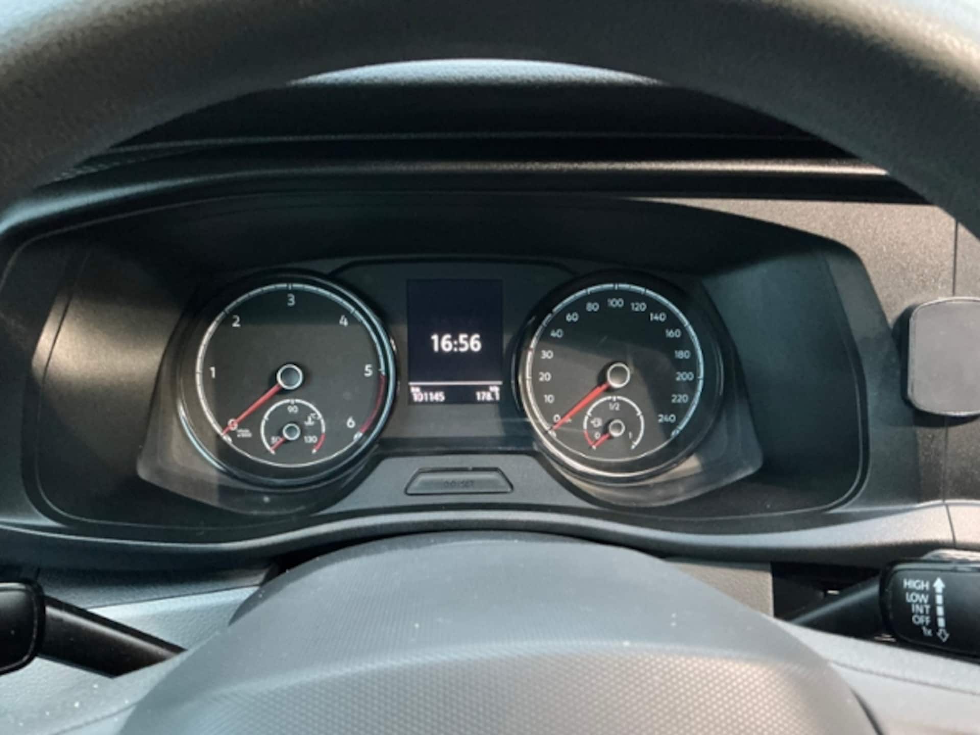 Volkswagen T6.1 Transporter Kasten langer Radstand
