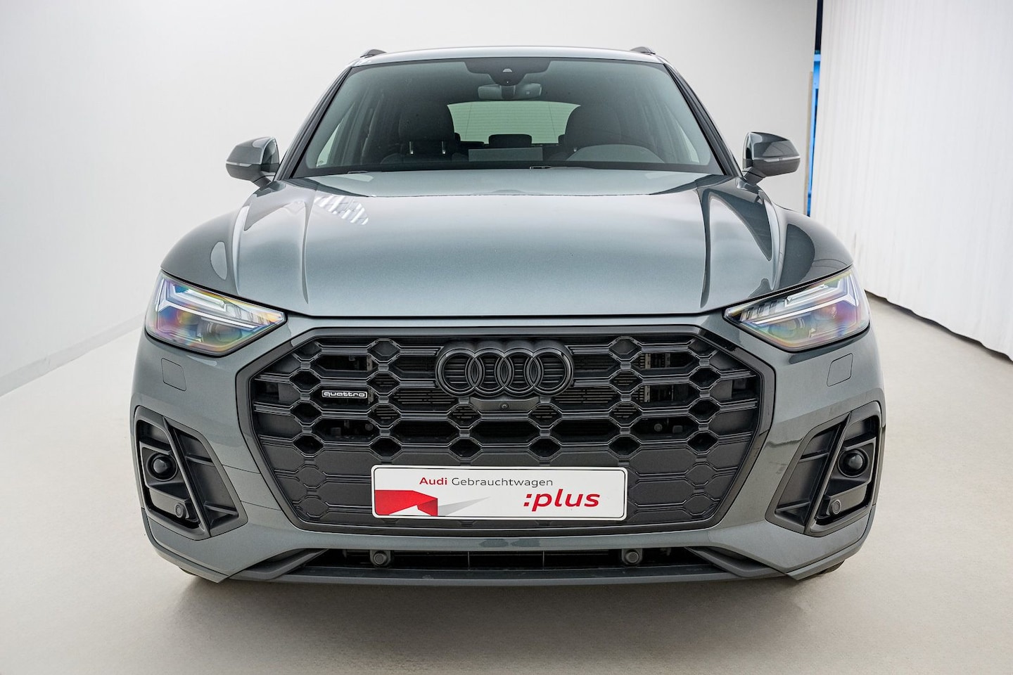 Bild über Audi Q5 TFSI e S line business 50 TFSI e quattro S tronic - für weitere Informationen kontaktieren Sie den Audi Partner