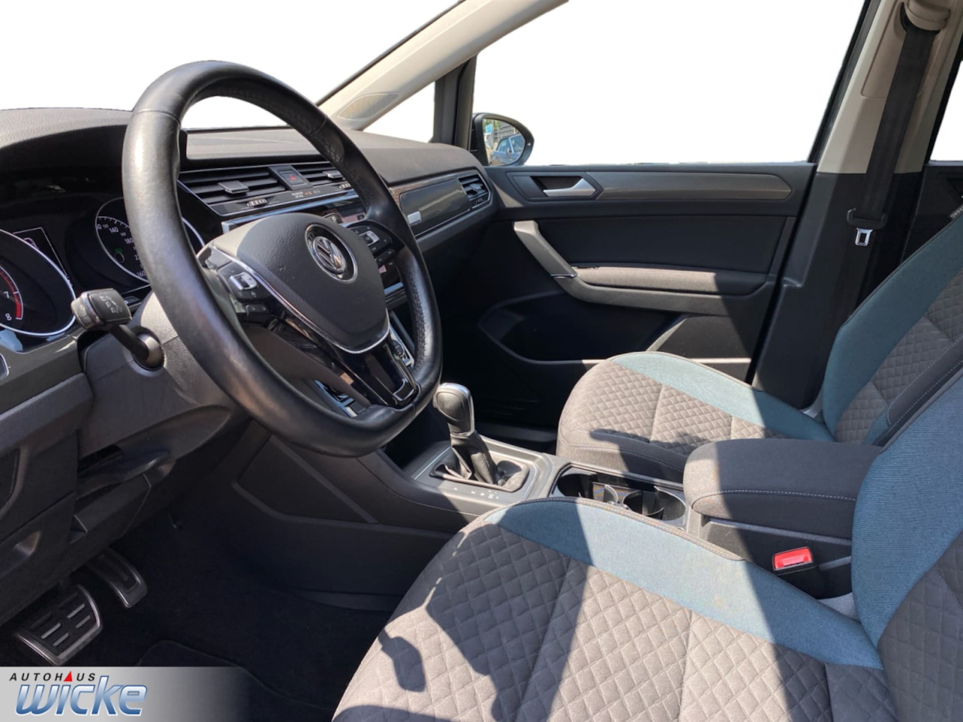 Volkswagen Touran IQ.DRIVE
