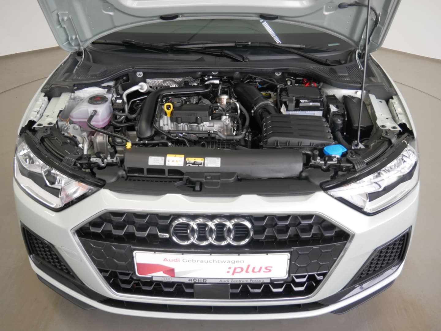 Bild über Audi A1 Sportback advanced 30 TFSI Schaltgetriebe - für weitere Informationen kontaktieren Sie den Audi Partner