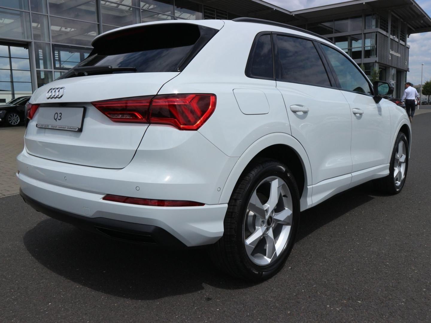 Image about Audi Q3 advanced 35 TDI S tronic