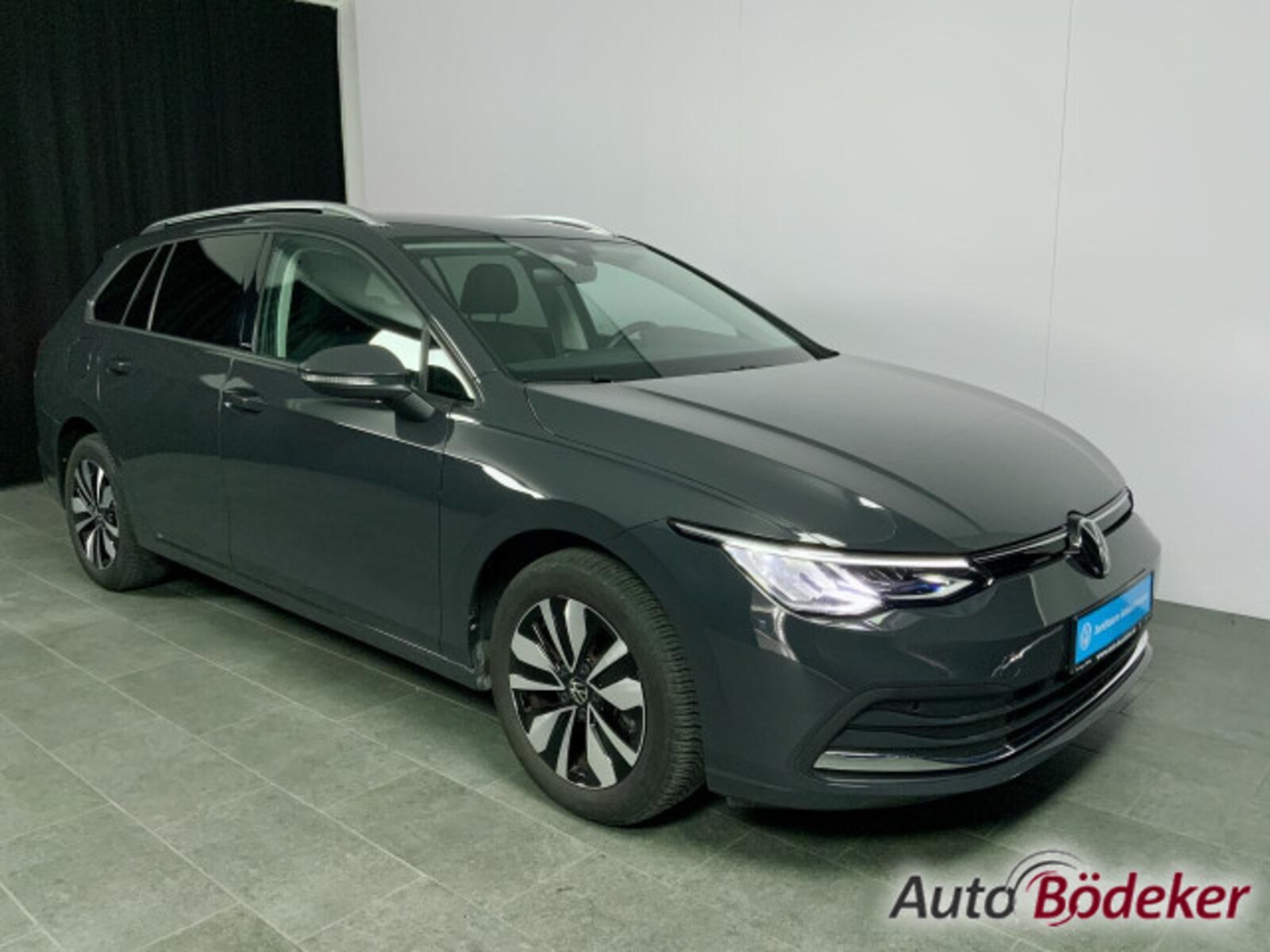 Volkswagen Golf Variant – Bild 7