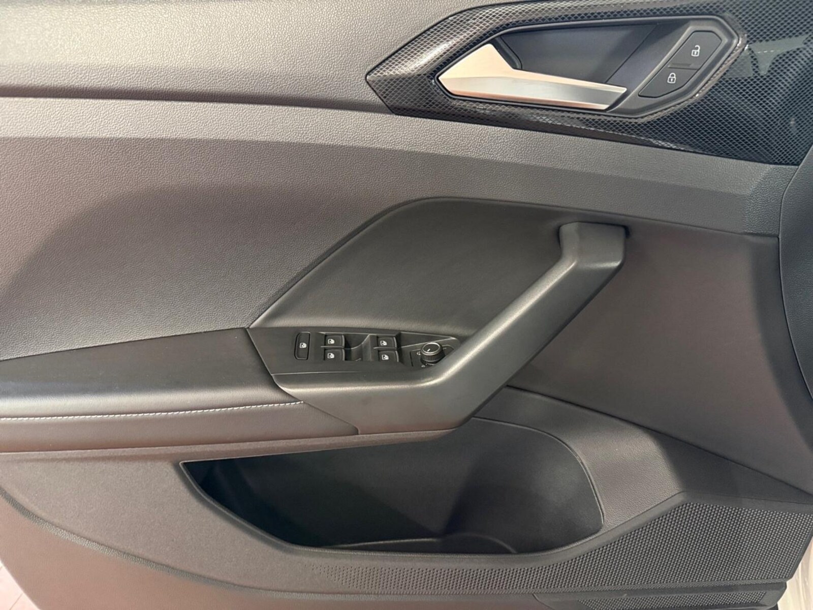 Volkswagen T-Cross – Bild 12