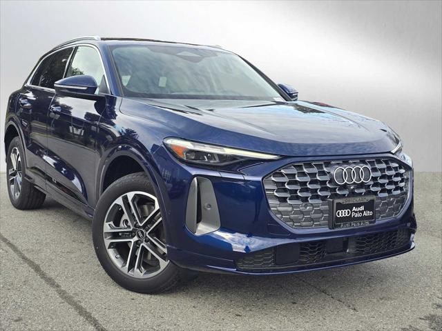 2025 Audi New Q5 Premium Plus's photo