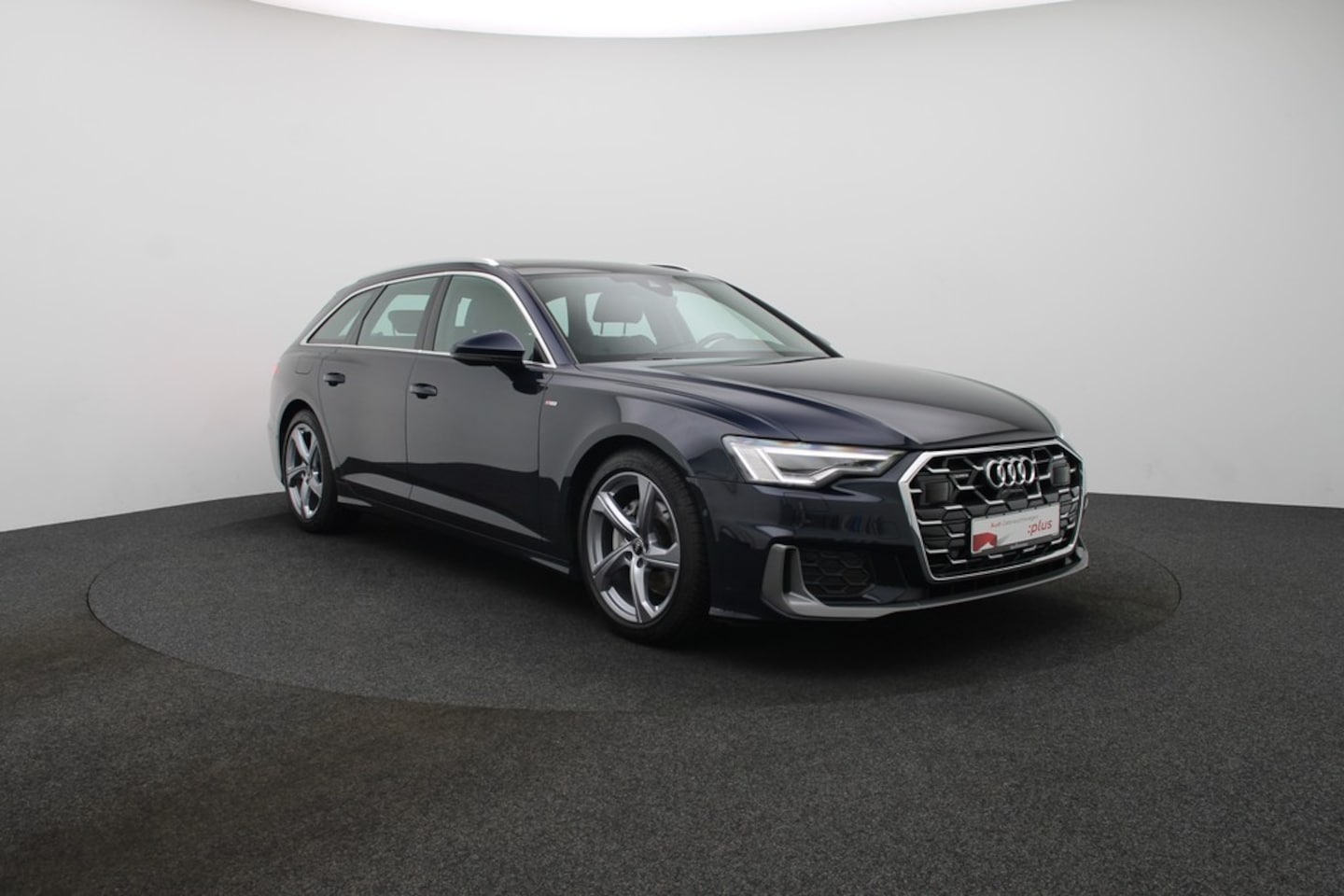 Bild über Audi A6 Avant S line 40 TDI quattro S tronic - für weitere Informationen kontaktieren Sie den Audi Partner