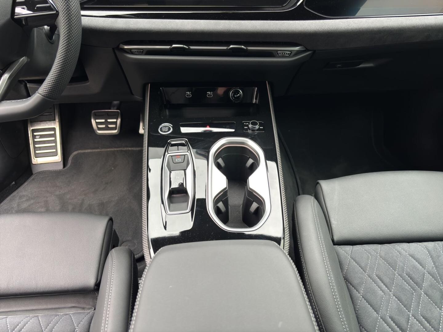 Bild über Audi A6 Avant edition one TDI quattro 150 kW S tronic - für weitere Informationen kontaktieren Sie den Audi Partner