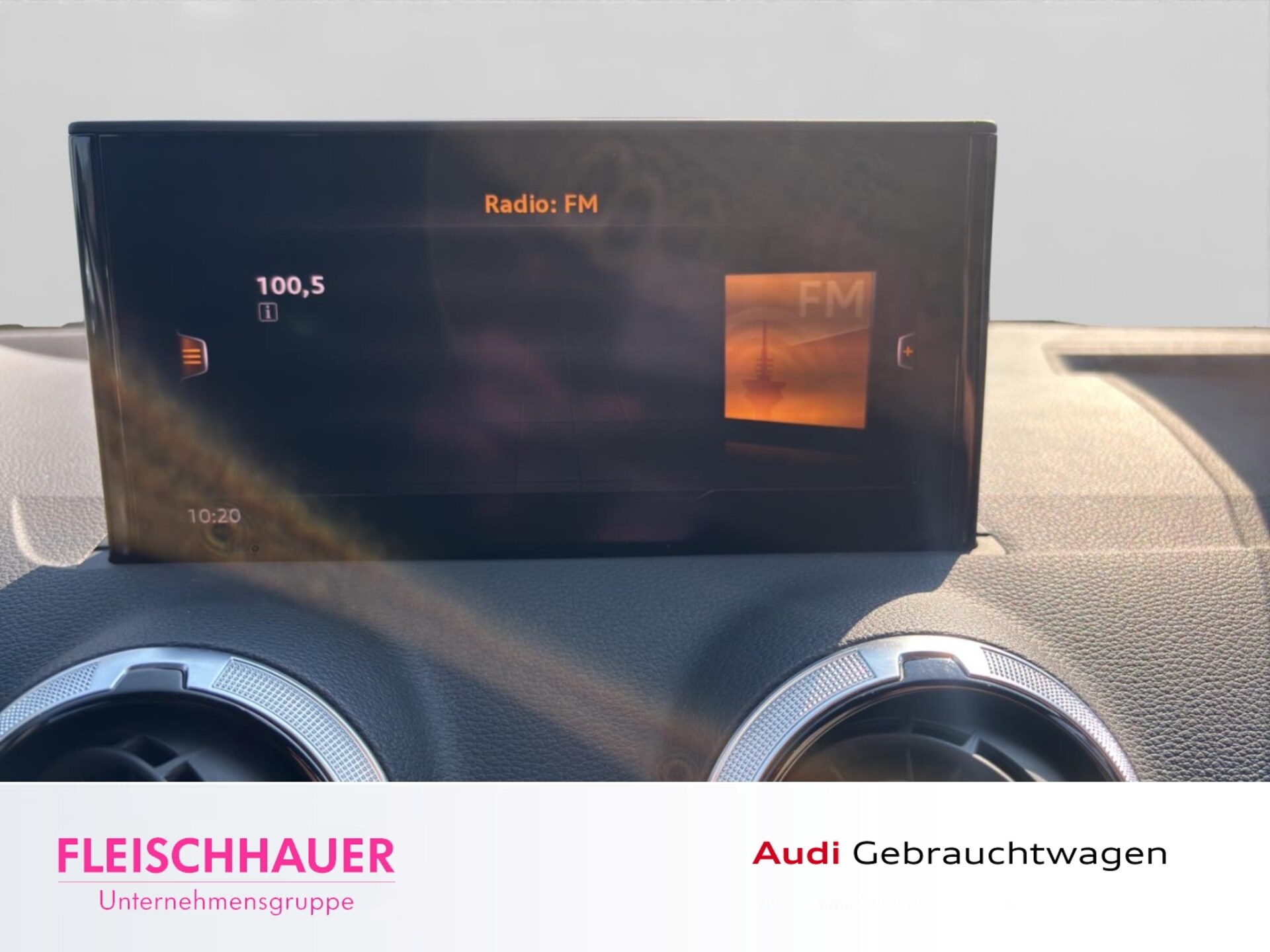 Audi Q2 S line