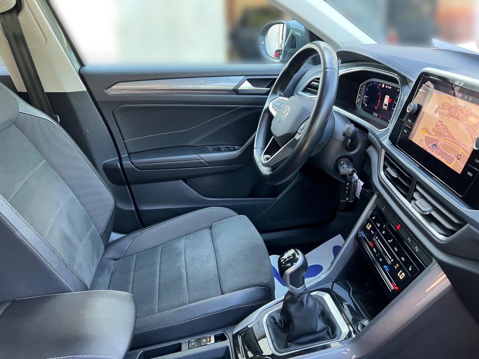 Volkswagen T-Roc Style