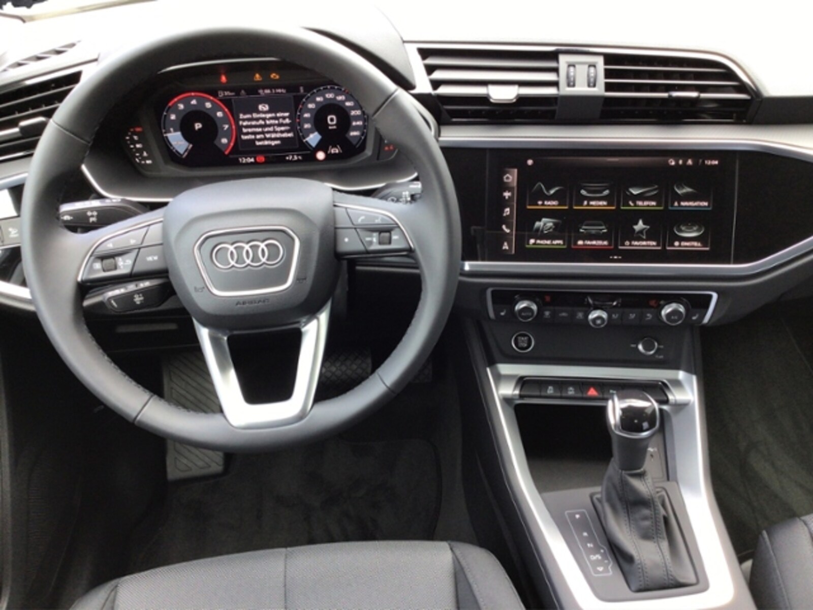 Audi Q3 – Bild 8