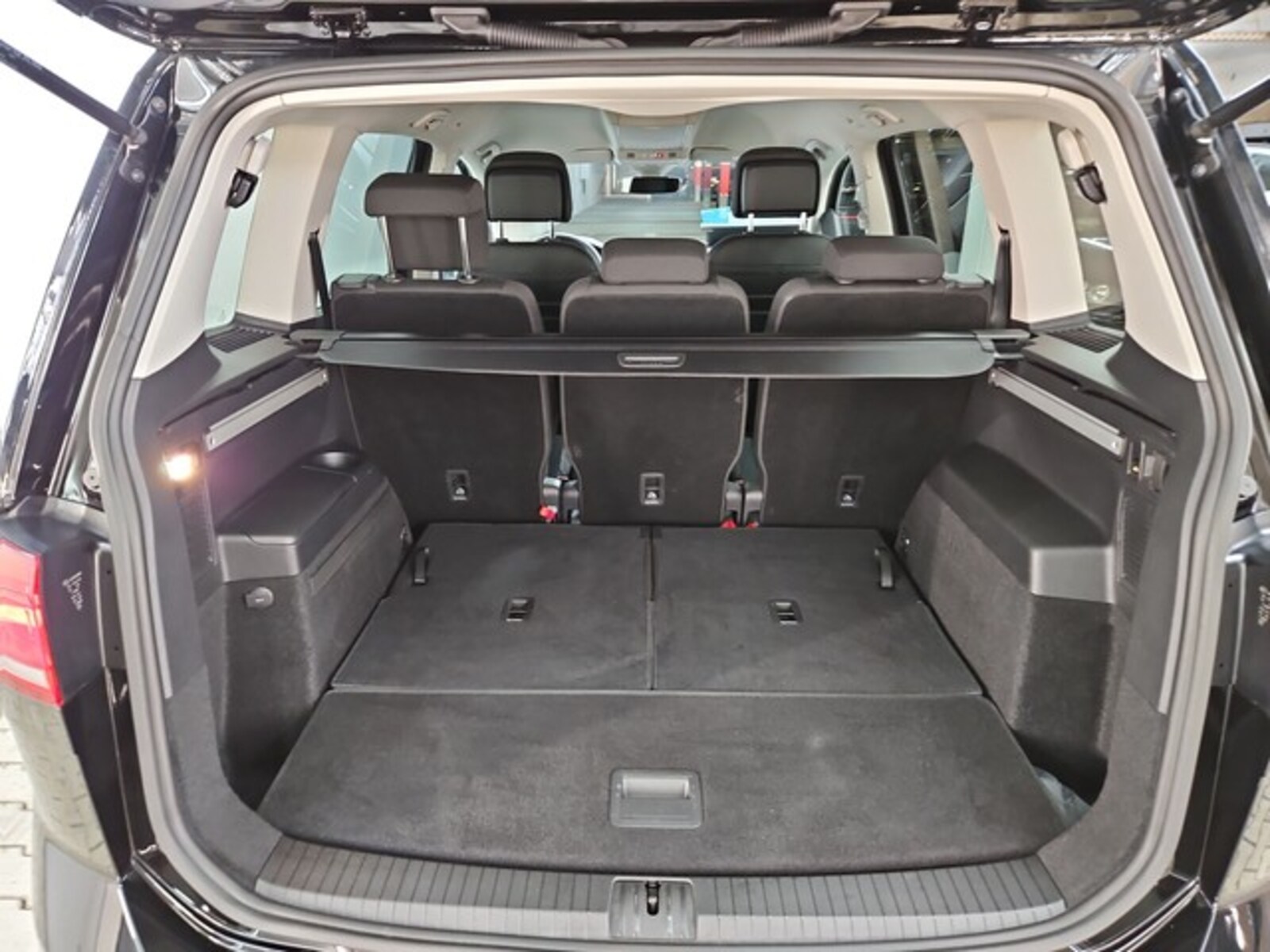 Volkswagen Touran – Bild 12