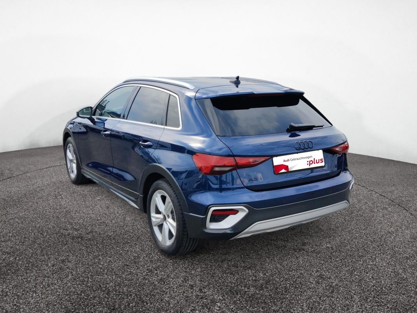 Bild über Audi A3 allstreet 35 TFSI S tronic - für weitere Informationen kontaktieren Sie den Audi Partner