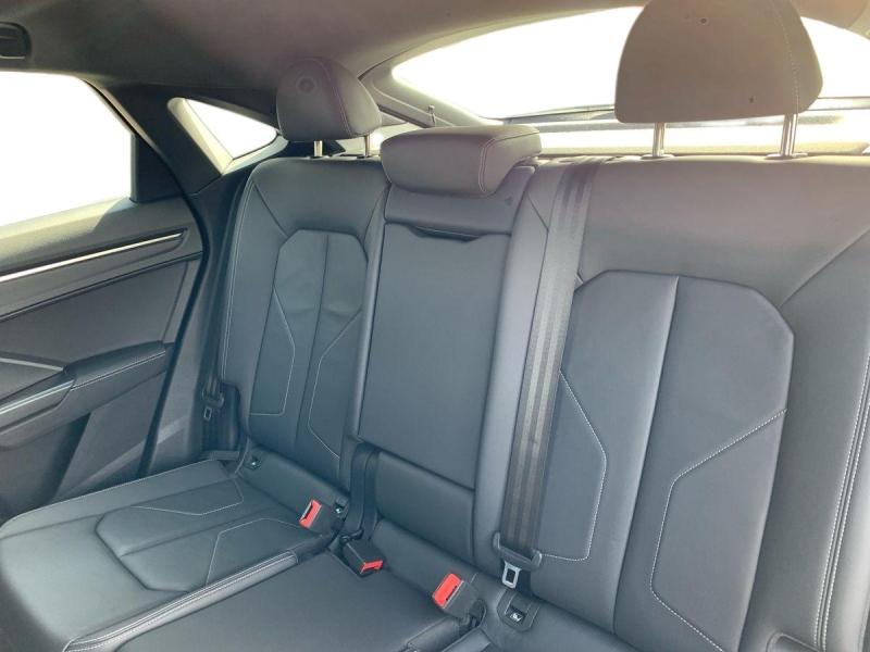 Image about Audi Q3 Sportback TFSI e S line 45 TFSI e 180 kW (245 ch) S tronic