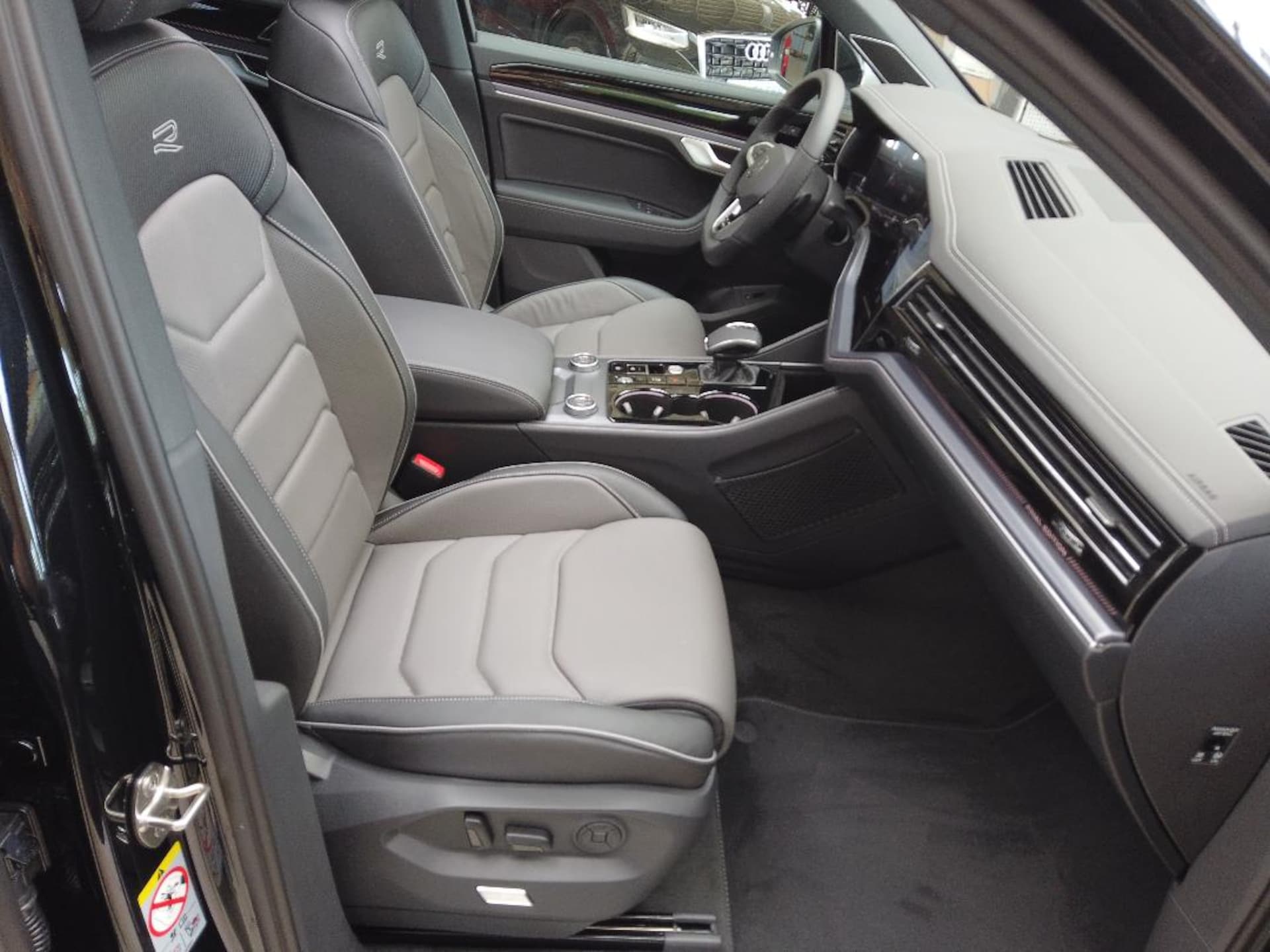Volkswagen Touareg R-Line