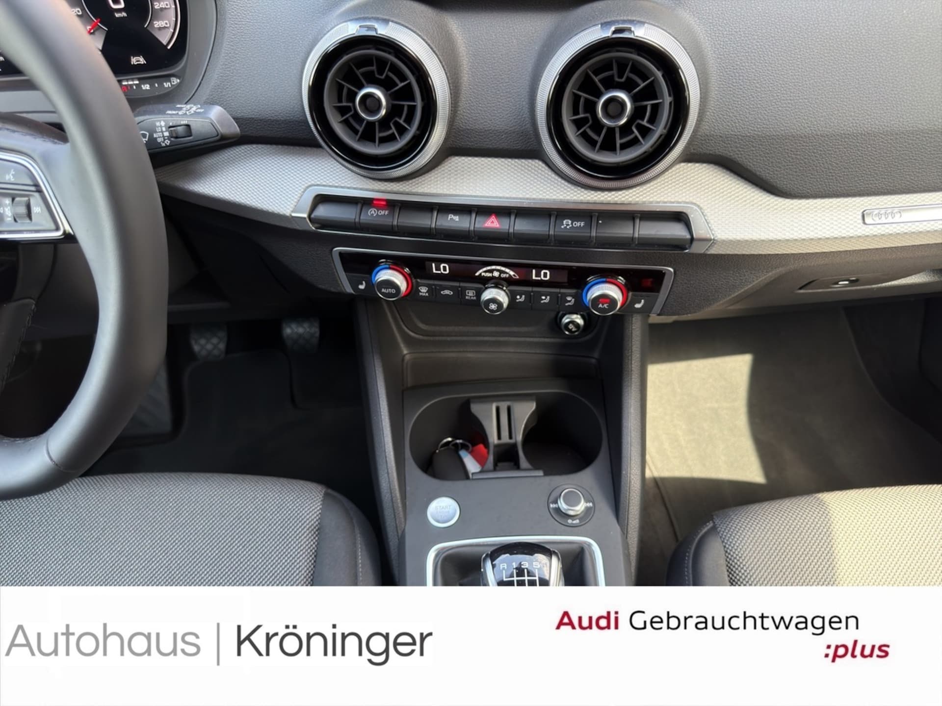 Audi Q2 S line