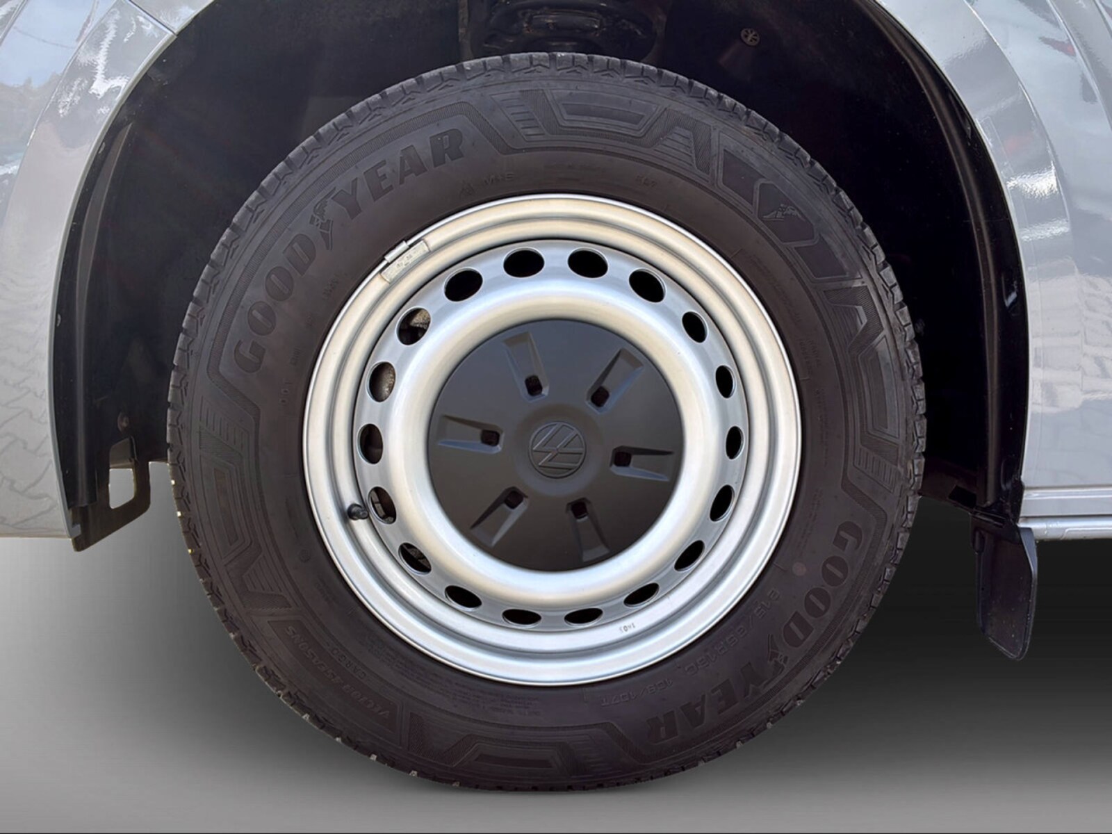 Volkswagen Transporter Kasten langer Radstand – Bild 21