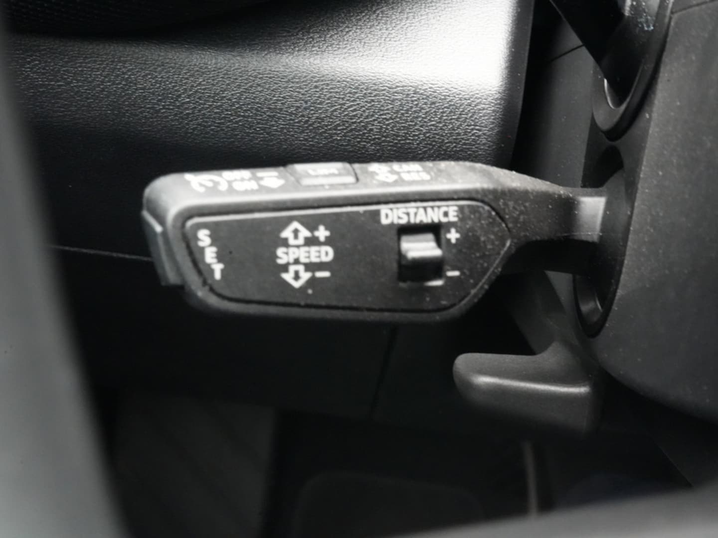 Bild über Audi Q5 SUV TDI quattro 150 kW S tronic - für weitere Informationen kontaktieren Sie den Audi Partner