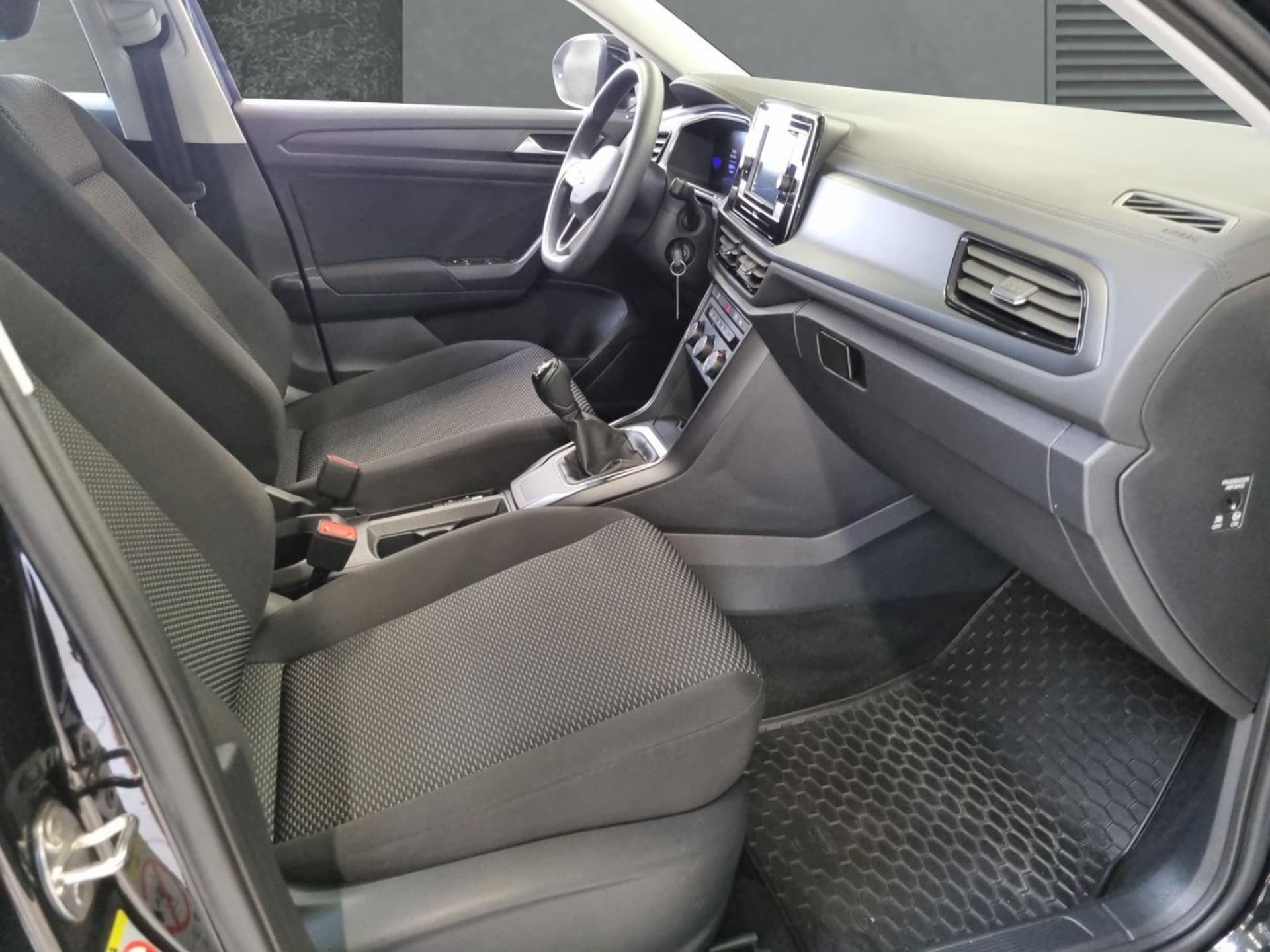 Volkswagen T-Roc Basis-Modell