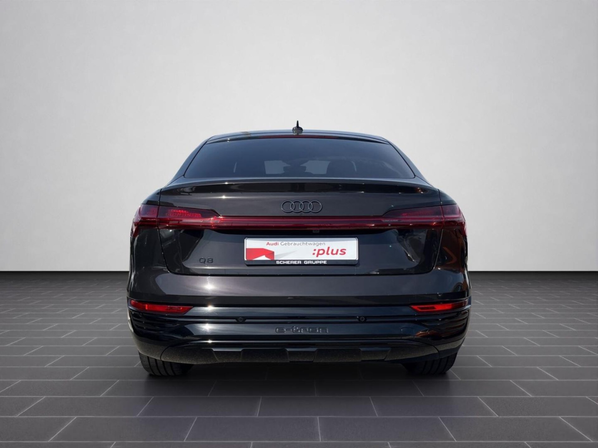 Audi Q8 Sportback e-tron Advanced