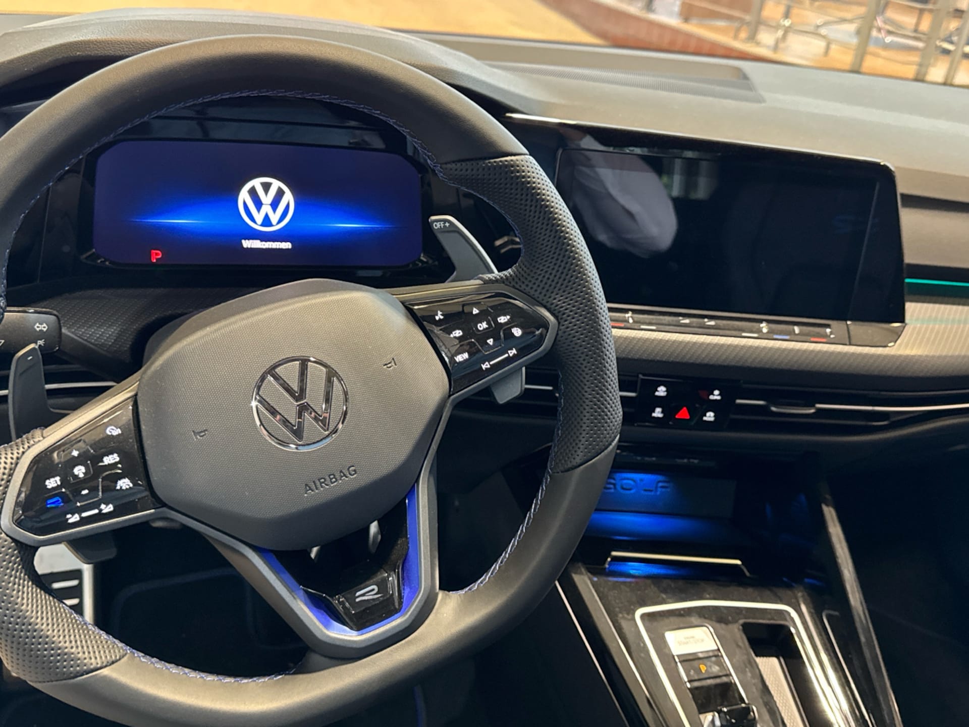 Volkswagen Golf R