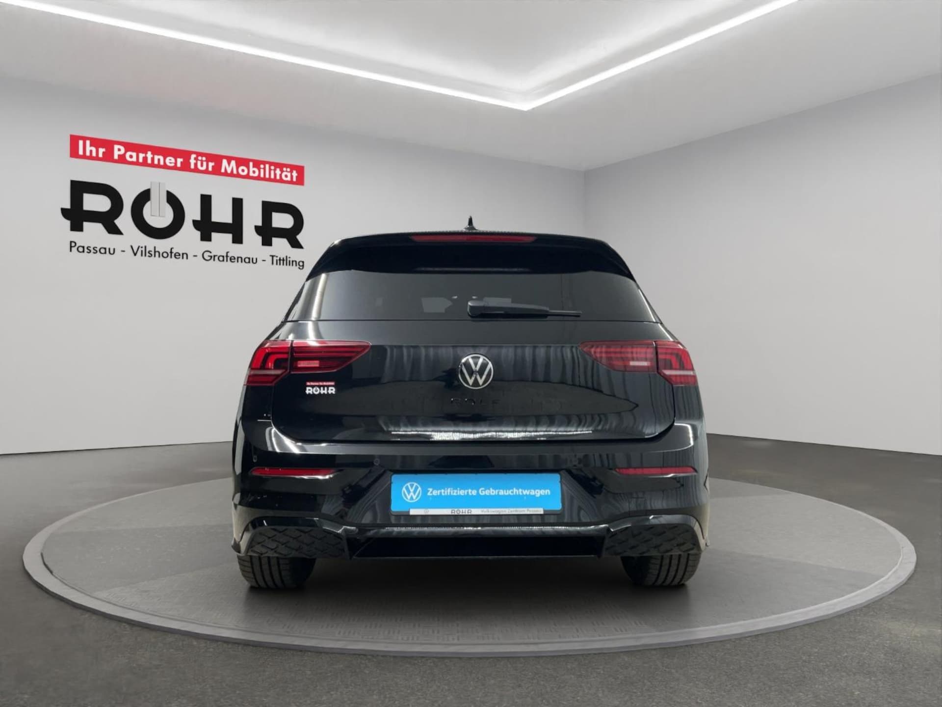 Volkswagen Golf R-Line