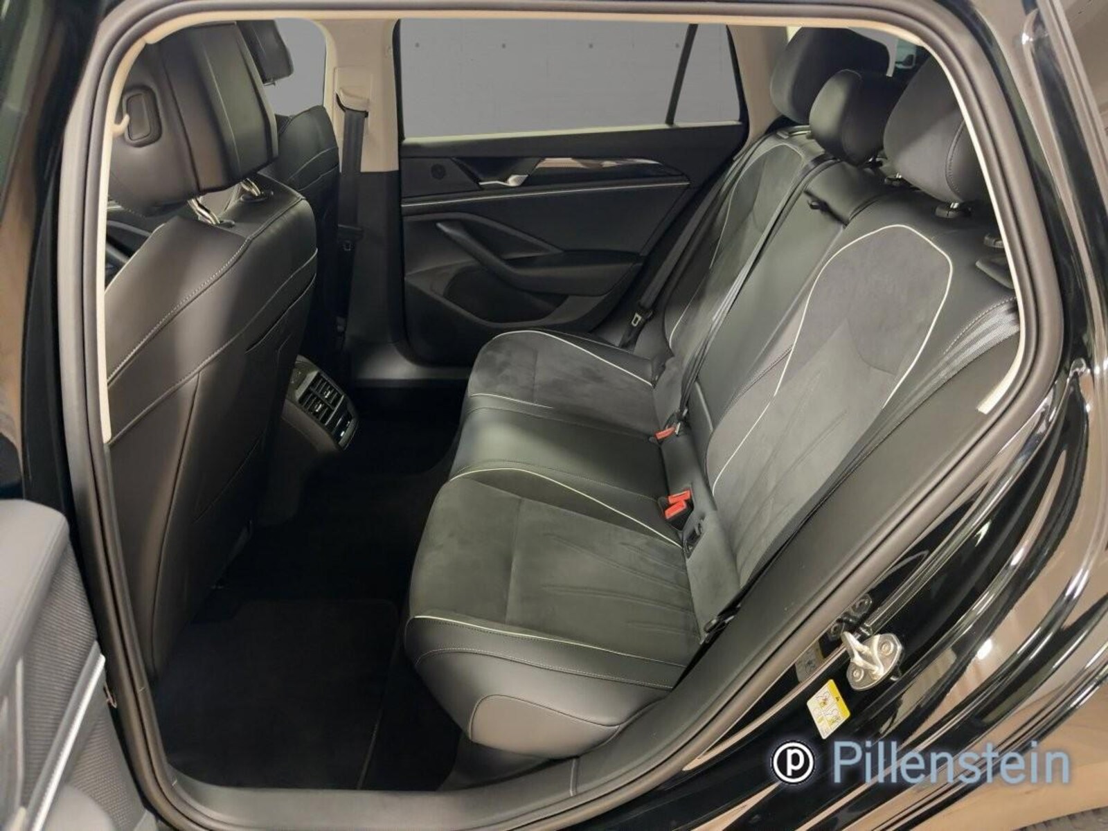 Volkswagen Passat – Bild 11
