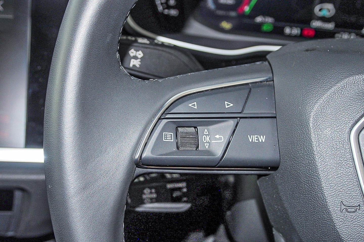 Image about Audi Q3 35 TFSI S tronic