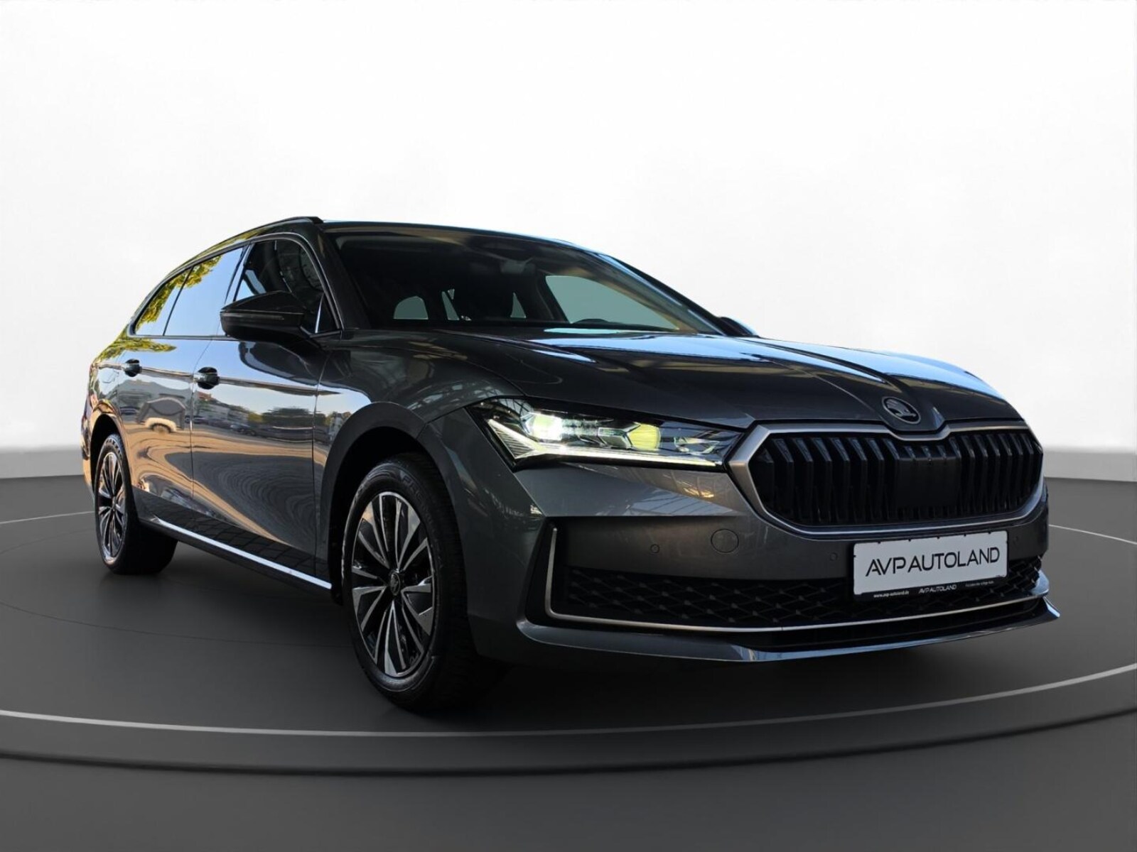 Škoda Superb Combi – Bild 4
