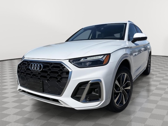 2022 Audi Q5 Premium Plus