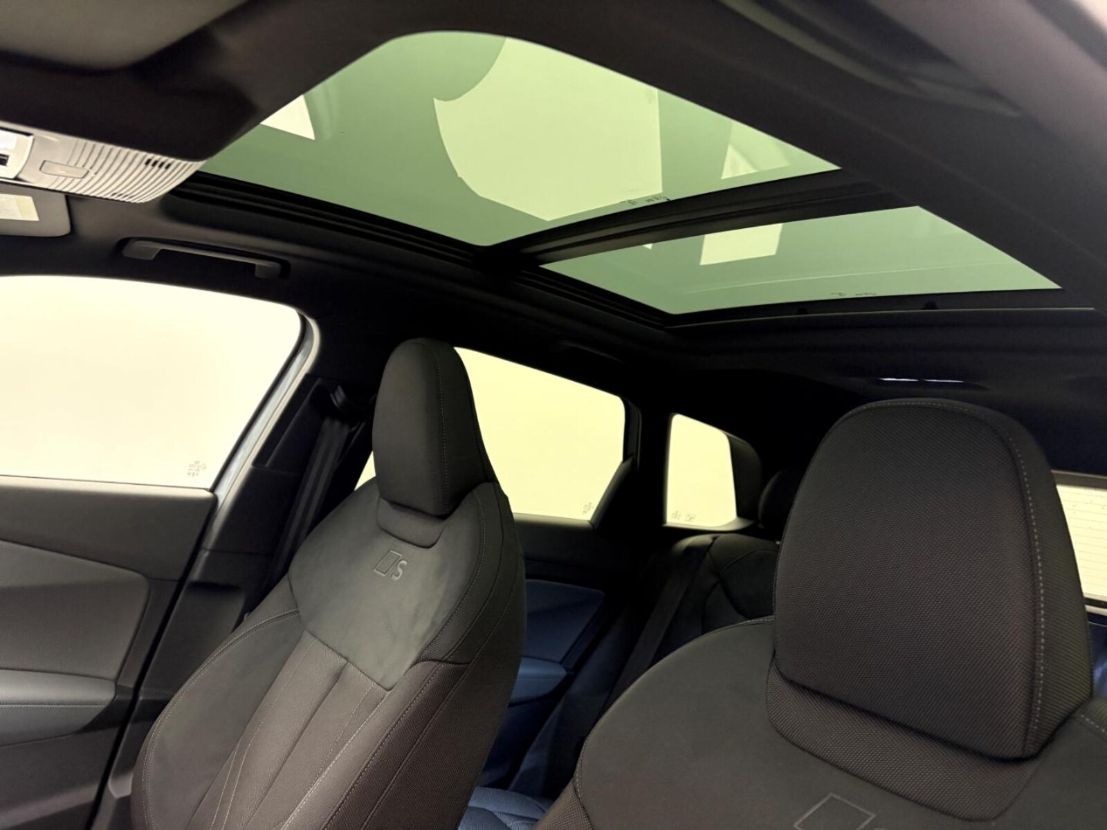 Audi Q3 – Bild 12