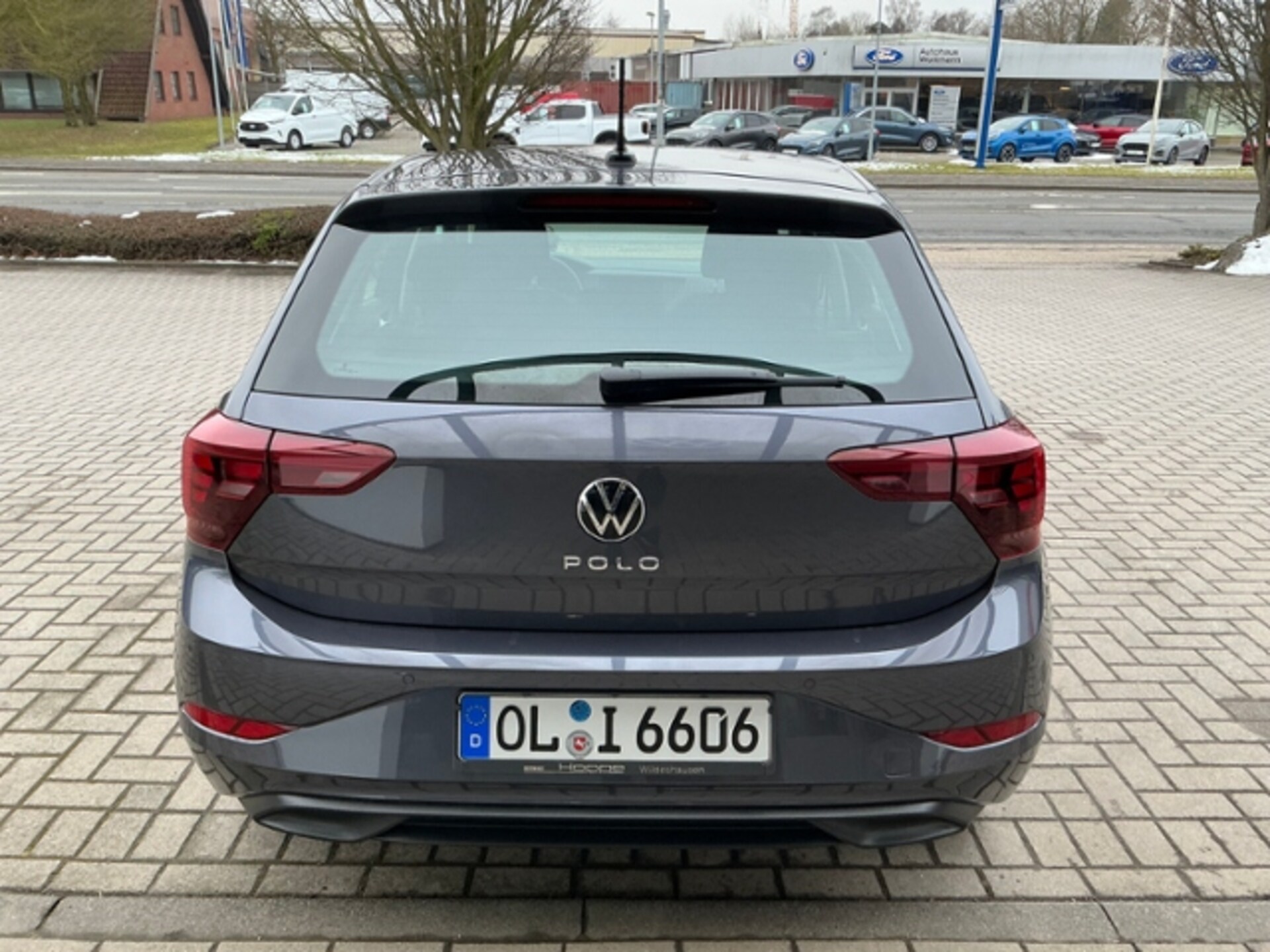 Volkswagen Polo Basis-Modell
