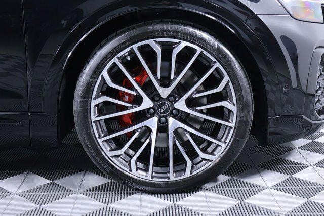 2026 Audi SQ8 Prestige - Photo 13