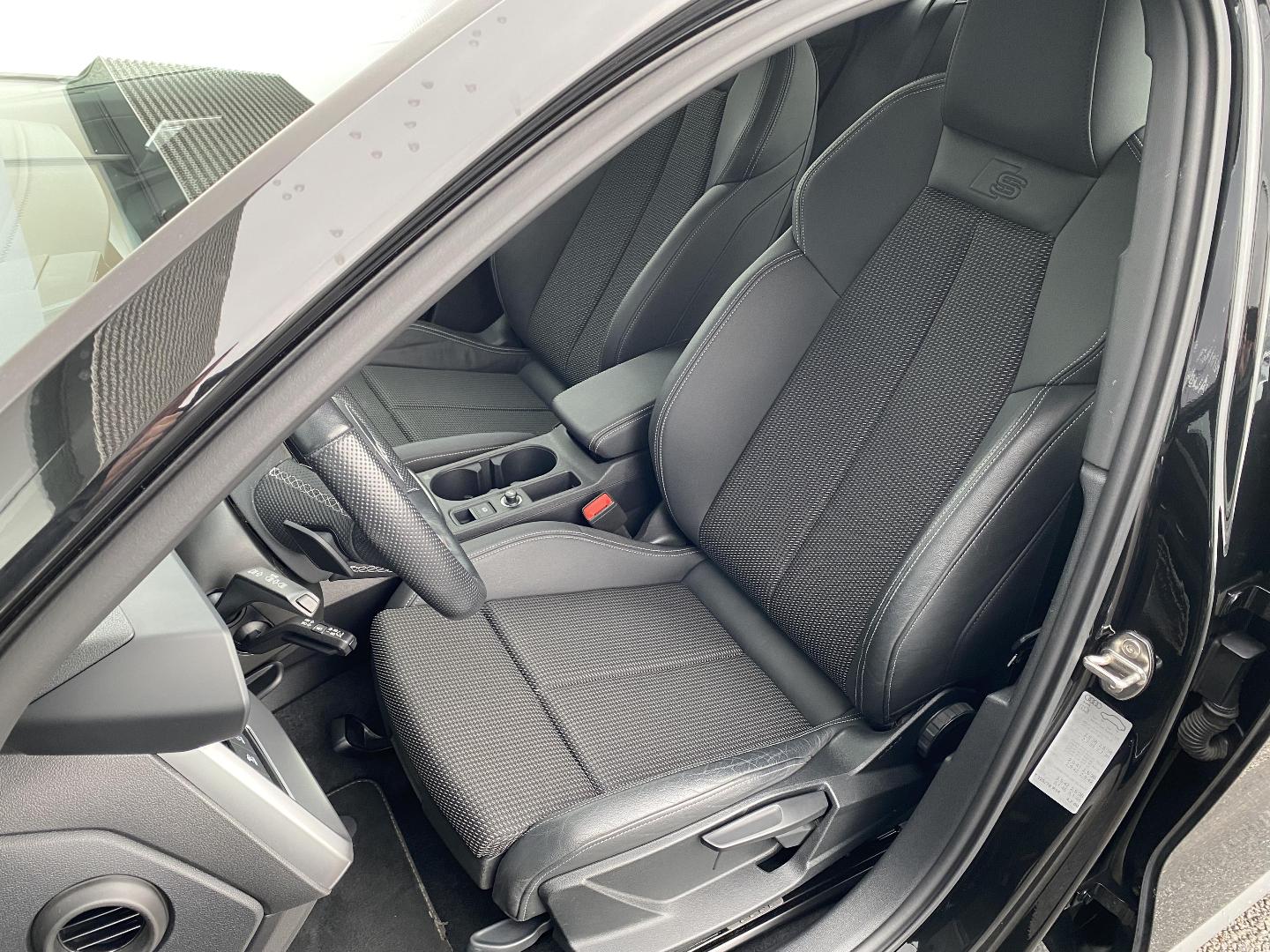 Image about Audi A3 Sportback S line 35 TDI 110 kW (150 ch) S tronic