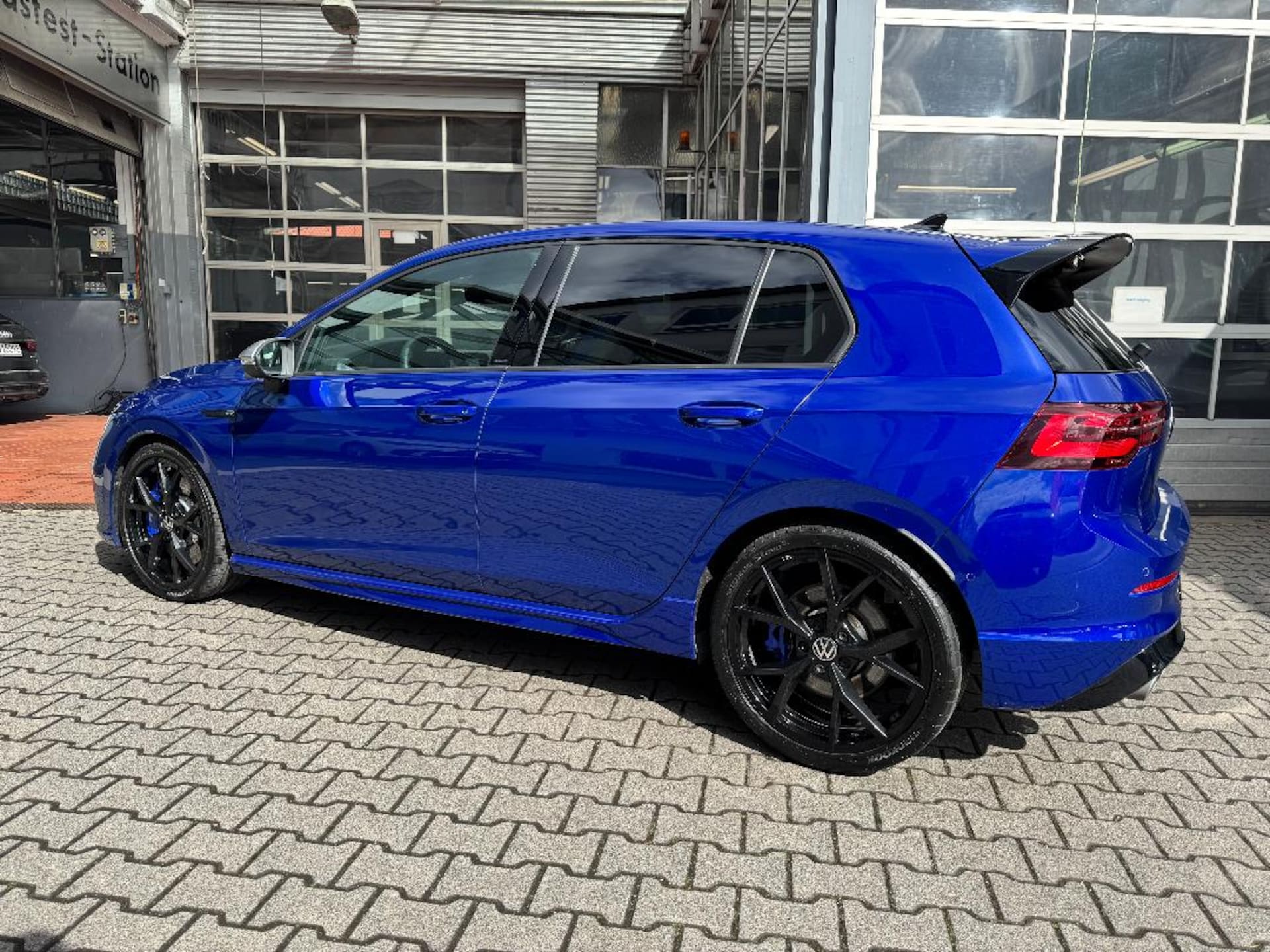 Volkswagen Golf R