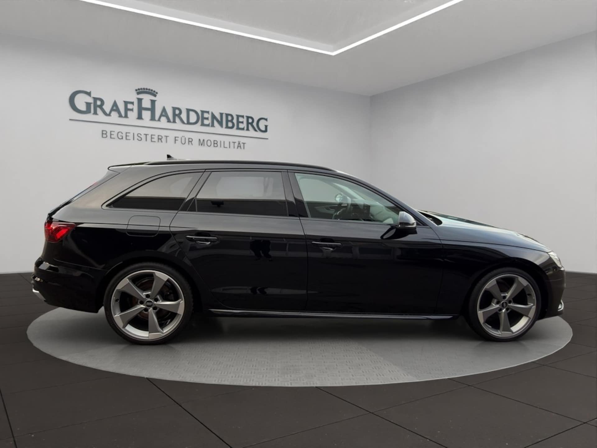 Audi A4 Avant Advanced