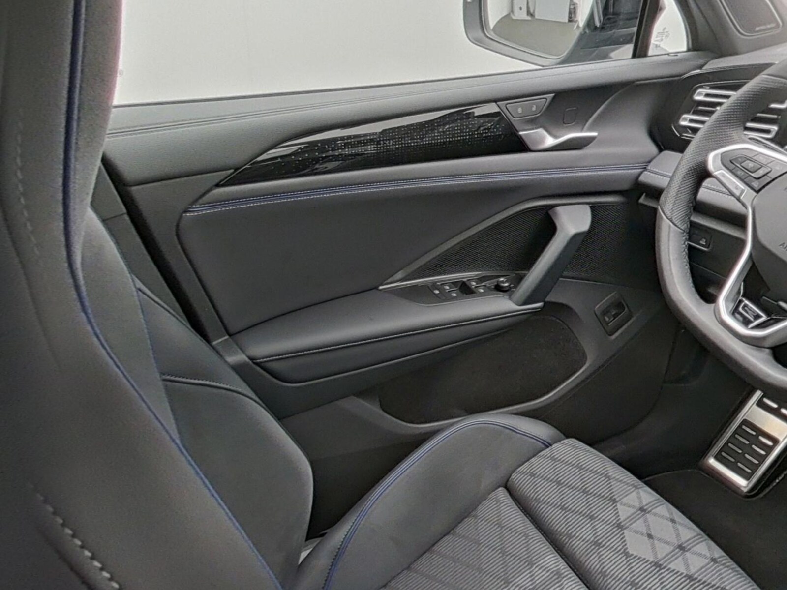 Volkswagen Tiguan – Bild 14