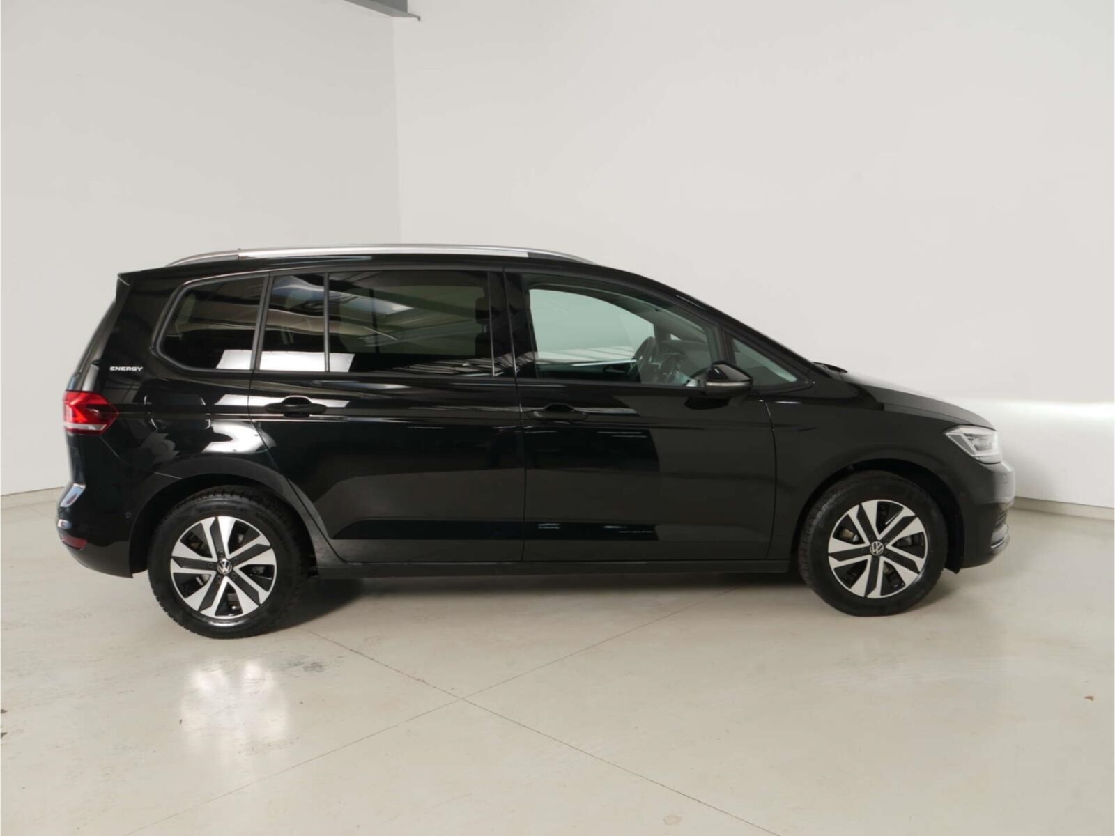Volkswagen Touran – Bild 9