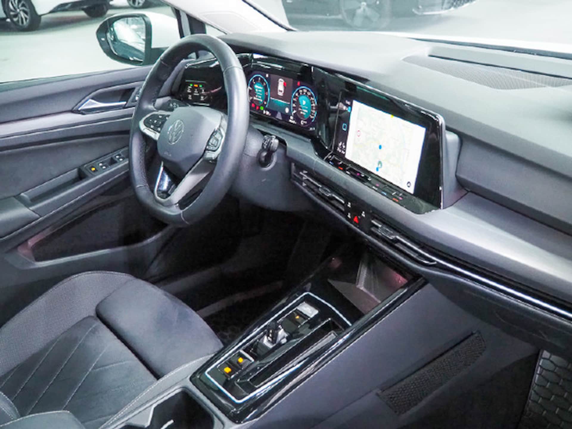 Volkswagen Golf Variant Style