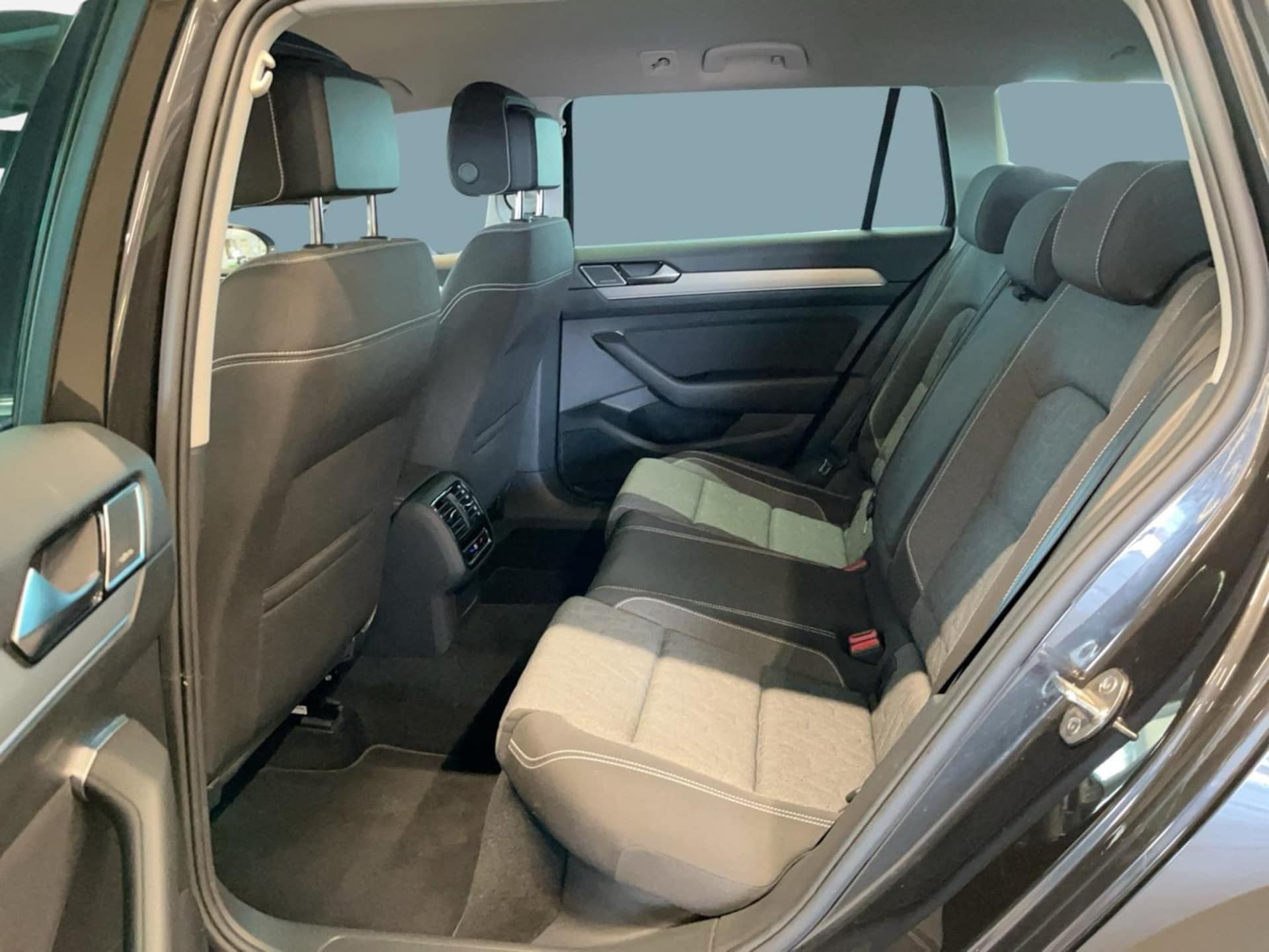 Volkswagen Passat Variant Business