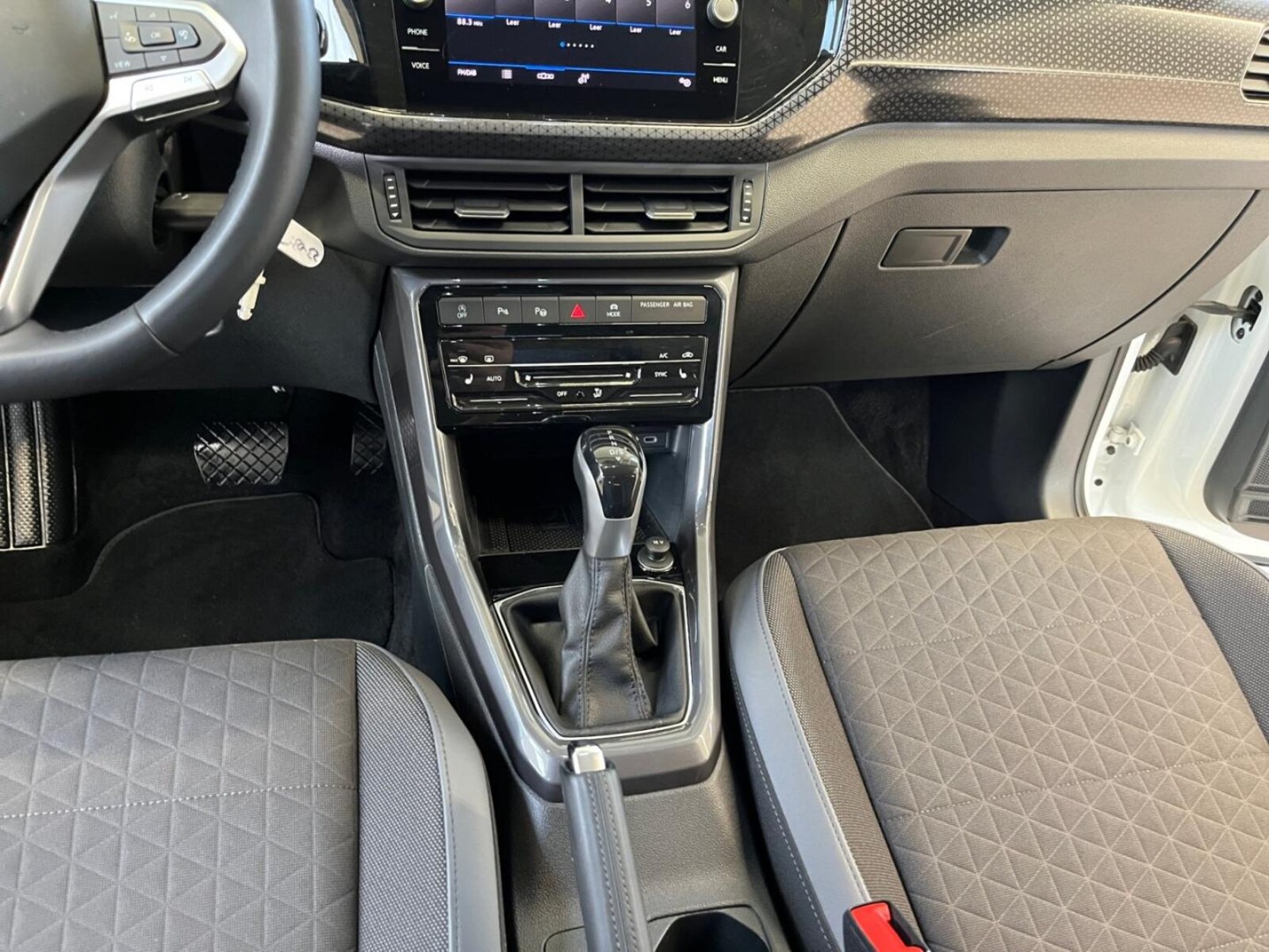 Volkswagen T-Cross – Bild 9