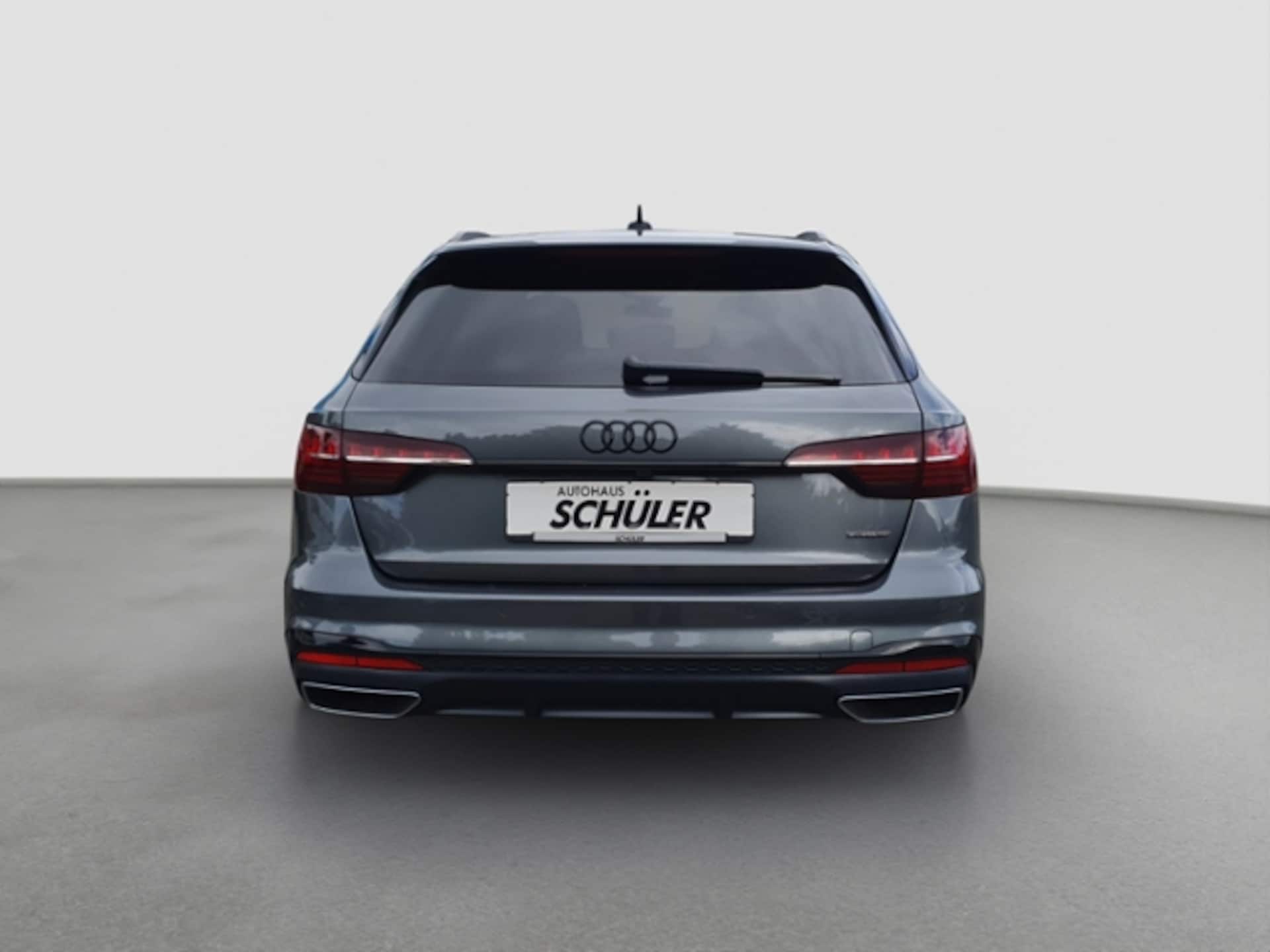 Audi A4 Avant S line