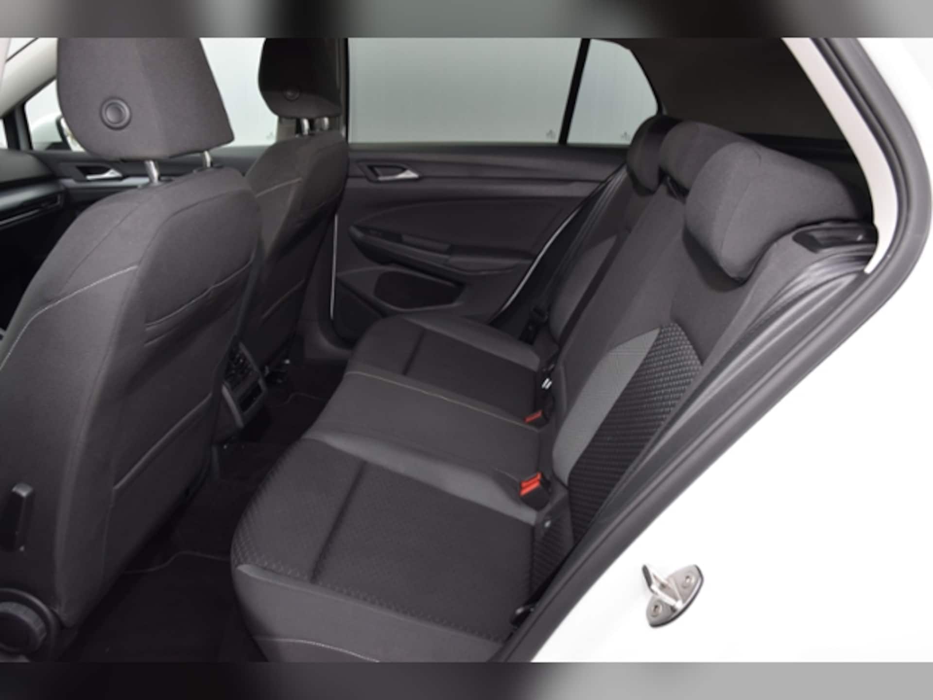 Volkswagen Golf Active