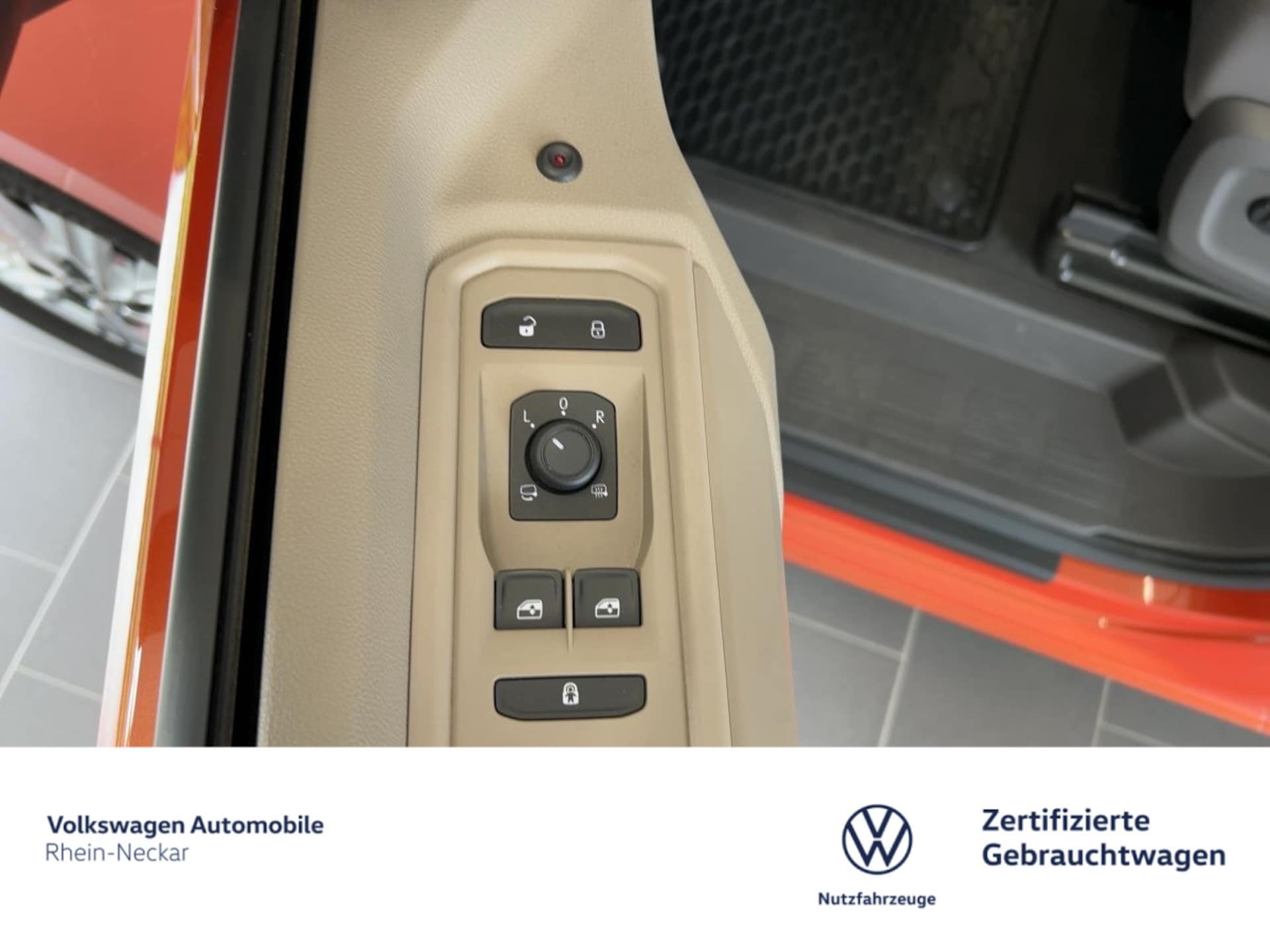 Volkswagen Multivan Basis-Modell