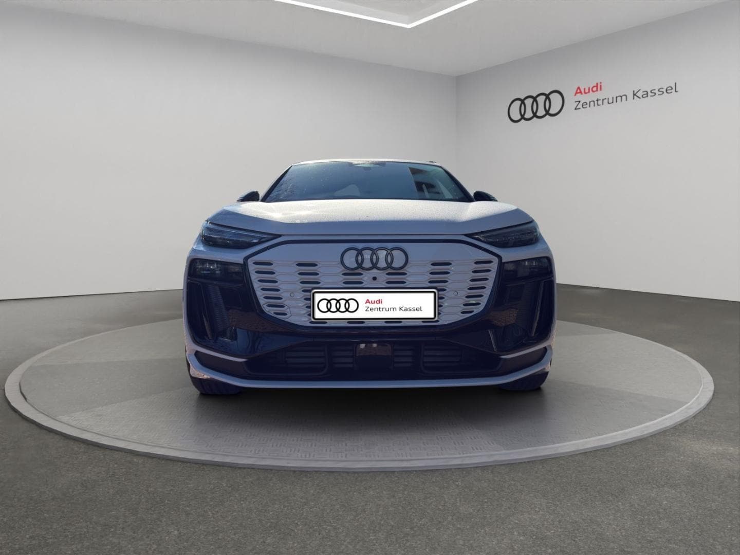 Bild über Audi Q6 SUV e-tron e-tron quattro - für weitere Informationen kontaktieren Sie den Audi Partner