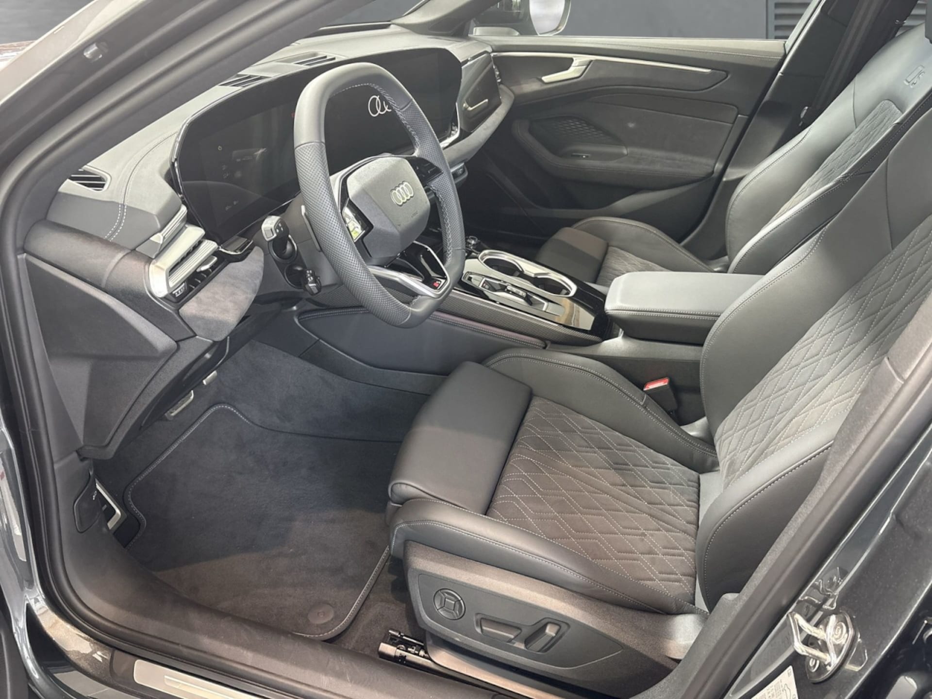 Audi A6 Limousine e-hybrid edition one