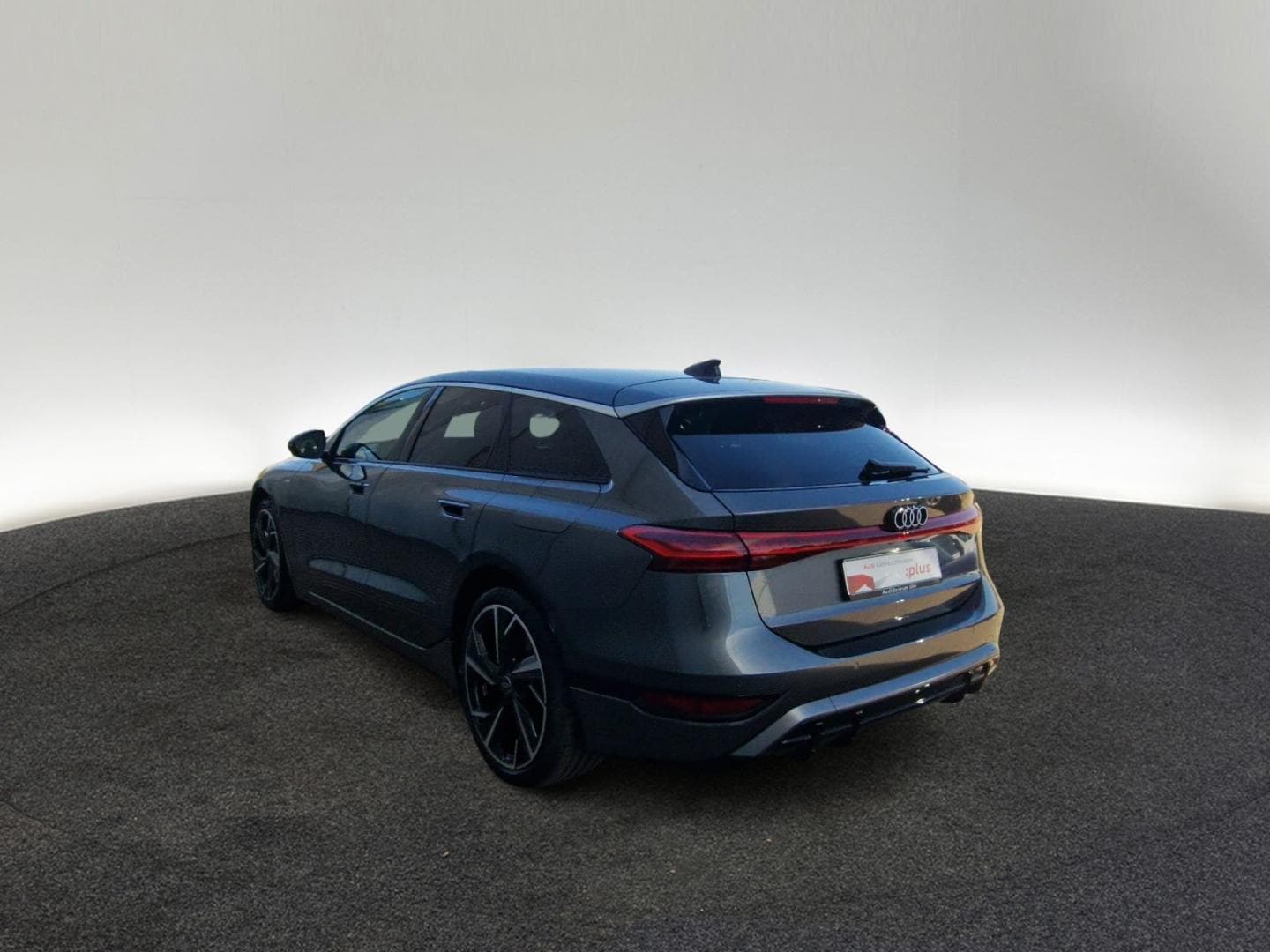 Bild über Audi A6 Avant e-tron e-tron - für weitere Informationen kontaktieren Sie den Audi Partner
