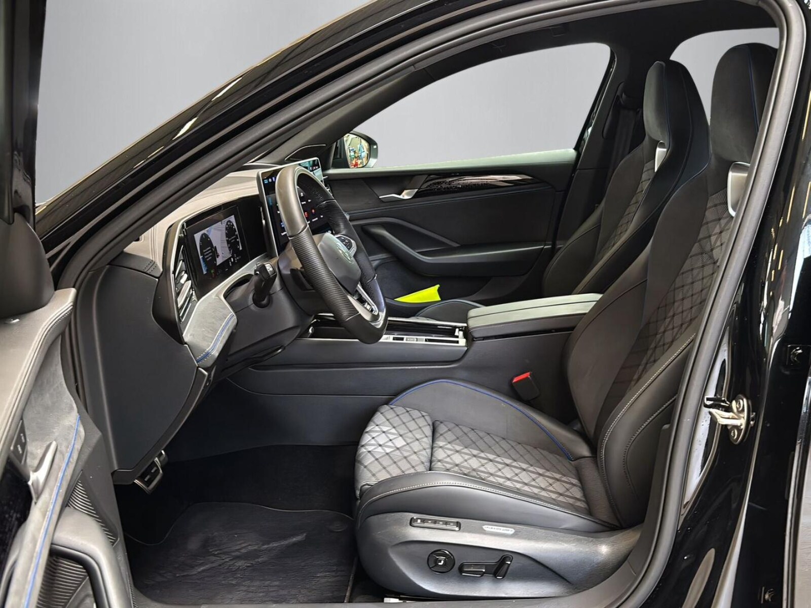 Volkswagen Passat – Bild 6